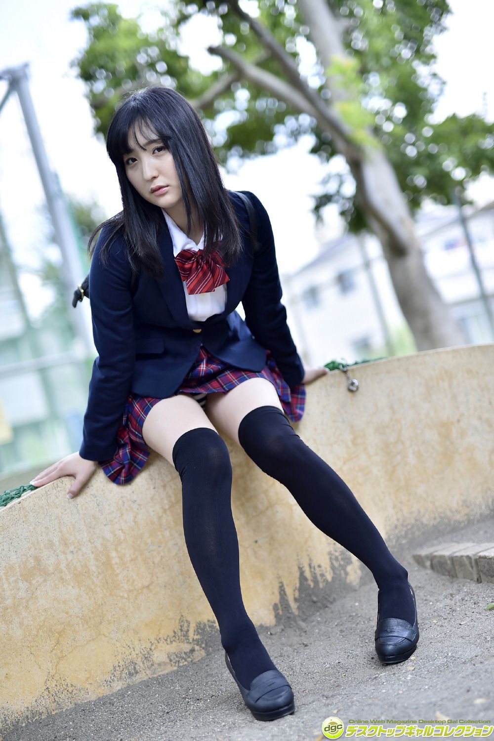 平野聪子《黒髪ロングに透き通る美肌の正統派美少女!》 [DGC] NO.1214_第2张