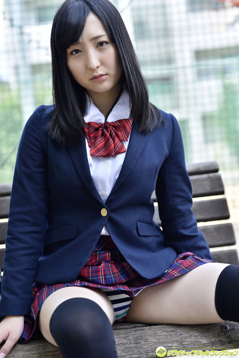 平野聪子《黒髪ロングに透き通る美肌の正統派美少女!》 [DGC] NO.1214_第5张