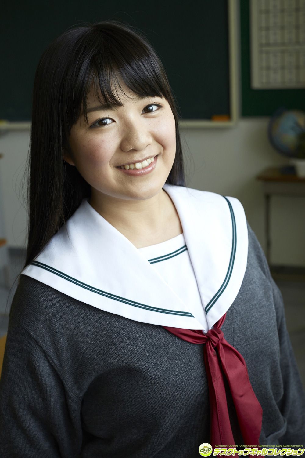 北見千賀《正統派ぽっちゃりアイドルの制服美女紀行!》 [DGC] NO.1220_第1张