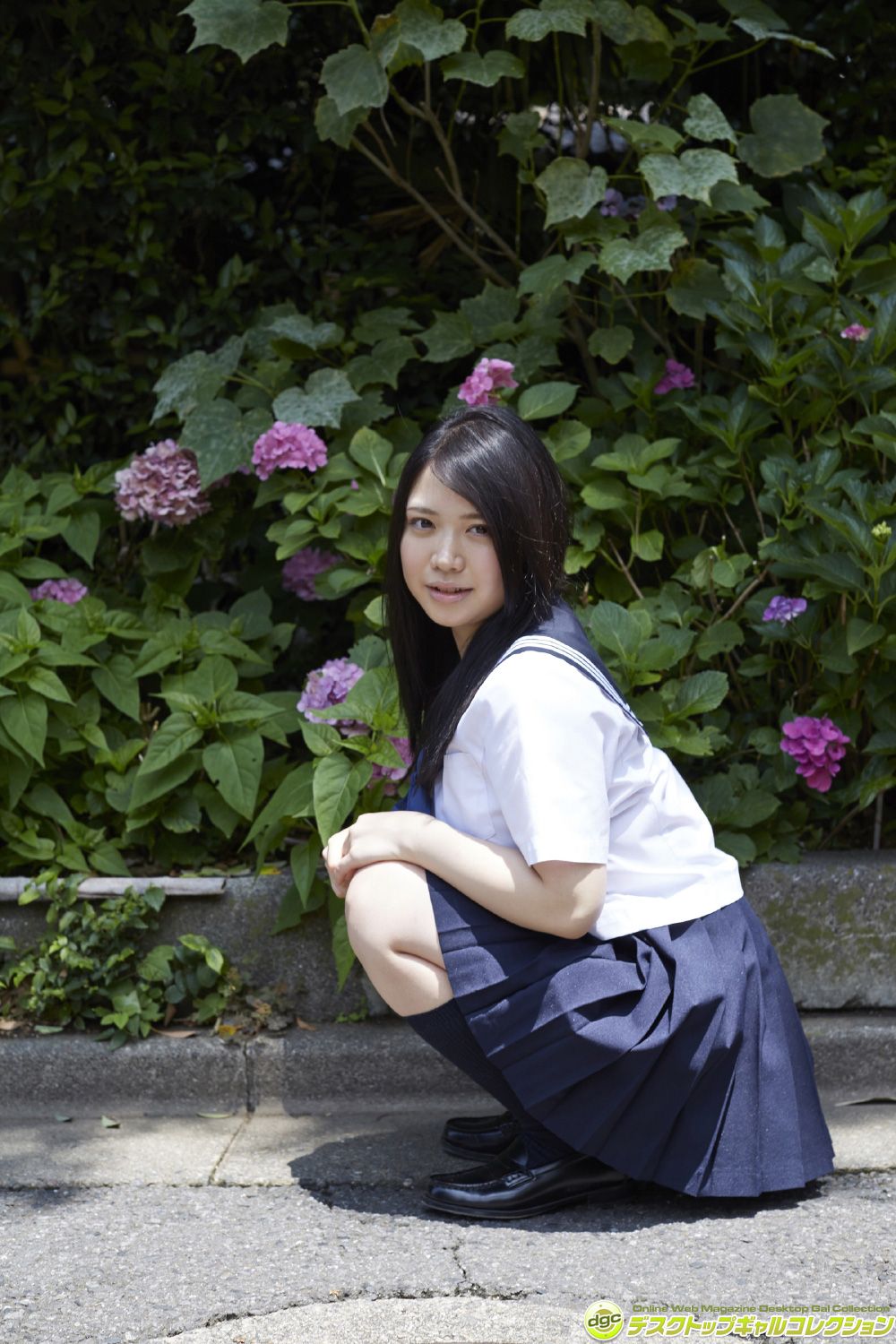 真東愛《笑顔がキュートな童顔巨乳柔らかＩカップ！》 [DGC] NO.1269_第2张