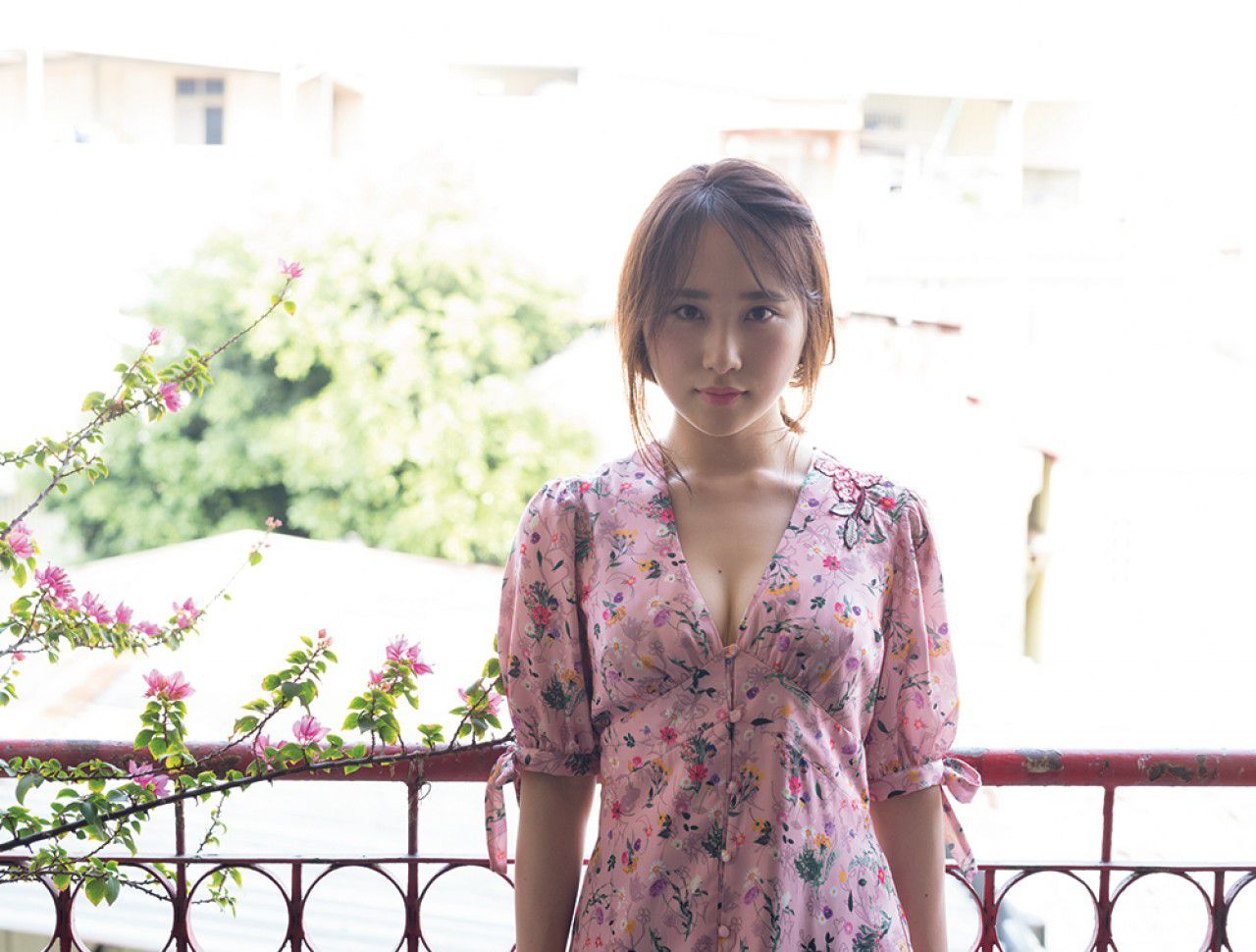 [FRIDAY] 2018.07.20 AKB48 高橋朱里_第1张