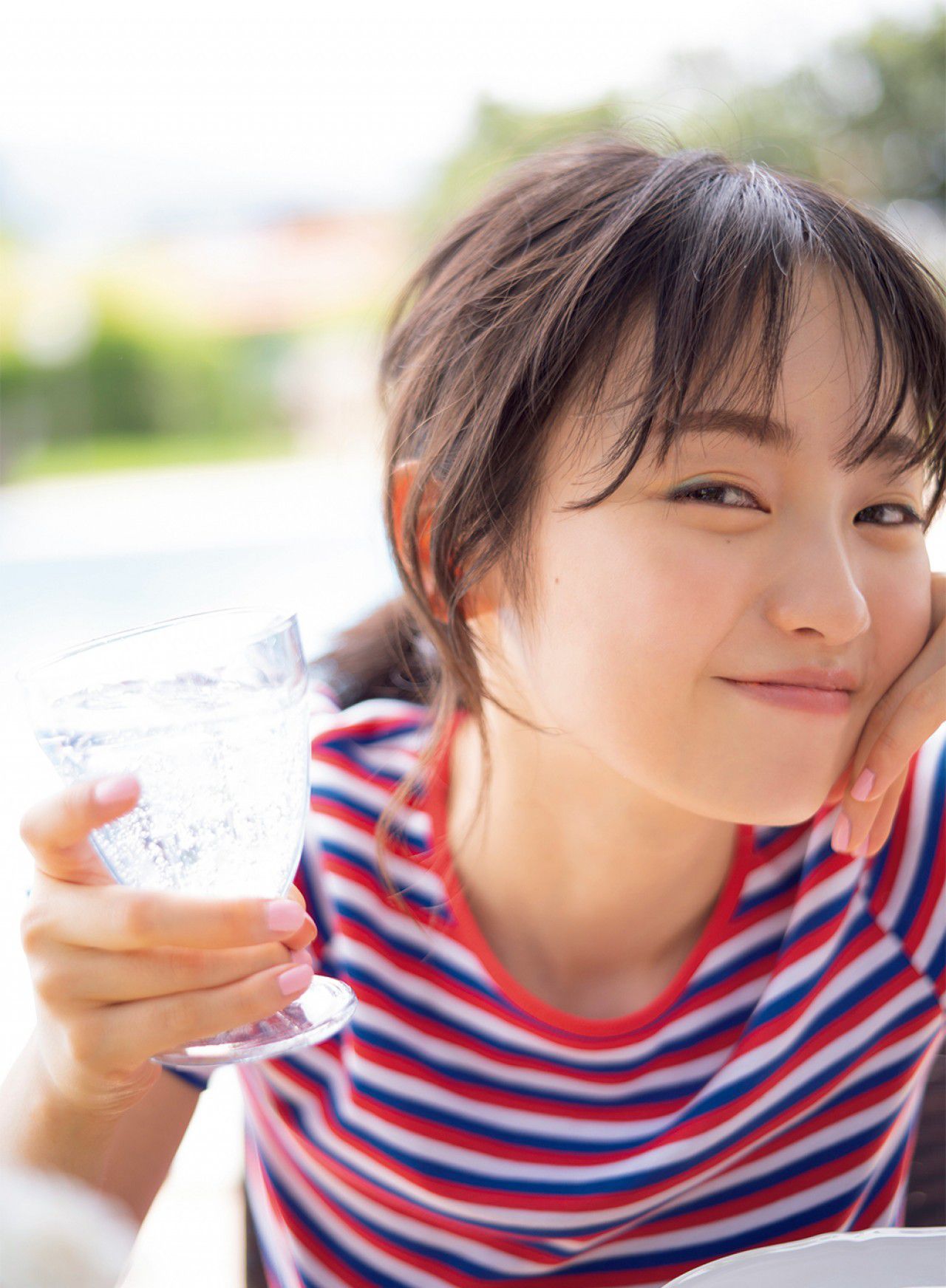 [FRIDAY] 2018.09.21 欅坂46?今泉佑唯 「最初て?最後！」の水着&ランシ?ェリー_第4张