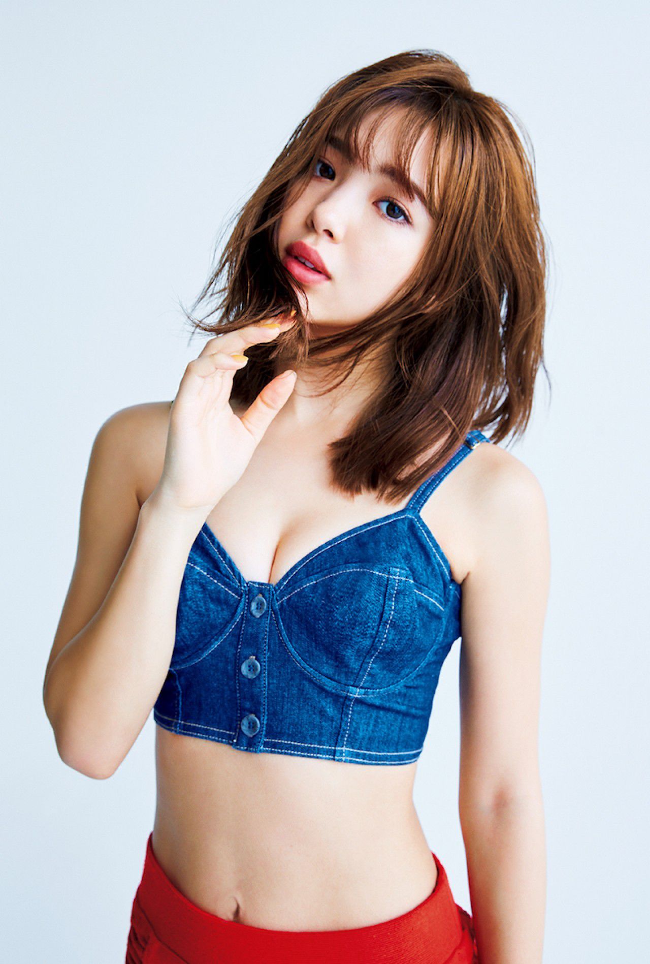 [FRIDAY] 2018.11.16 藤田ニコル バストとヒップを見にきてね?_第2张