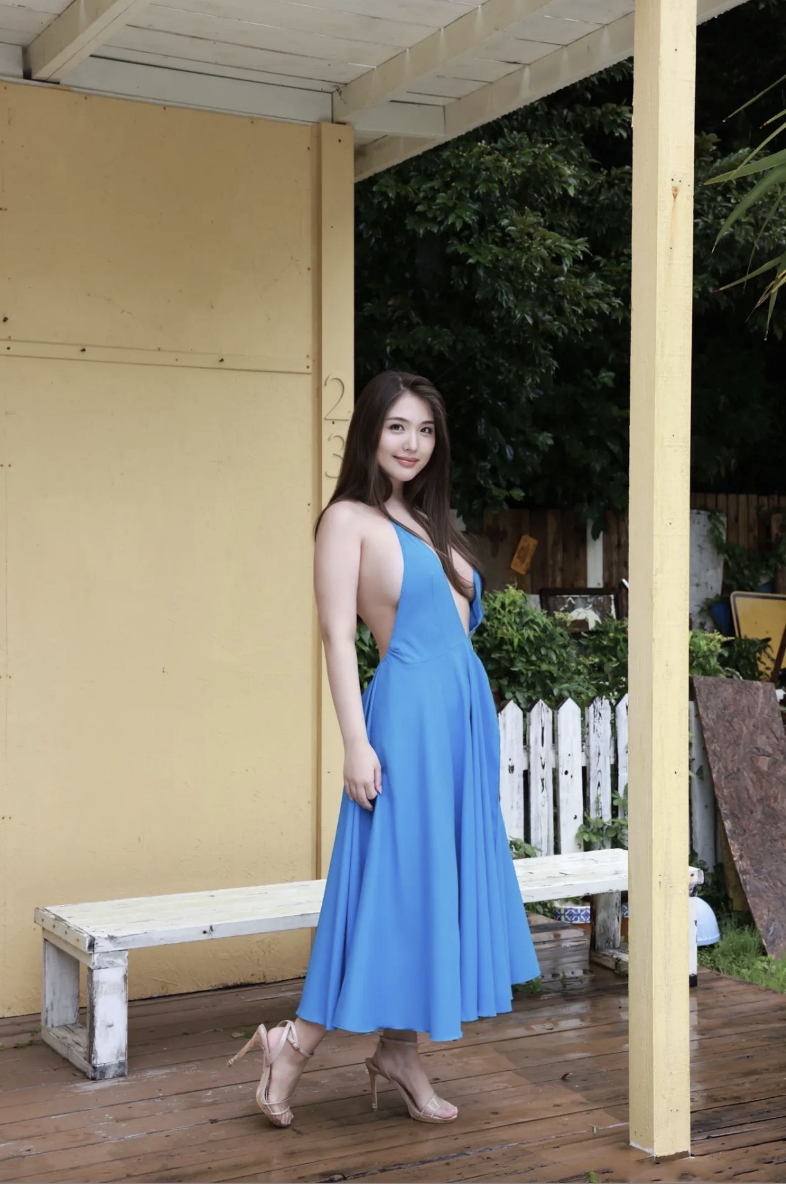 FRIDAYデジタル写真集 水咲優美 H乳ダイナマイト vol.1 完全版_第5张