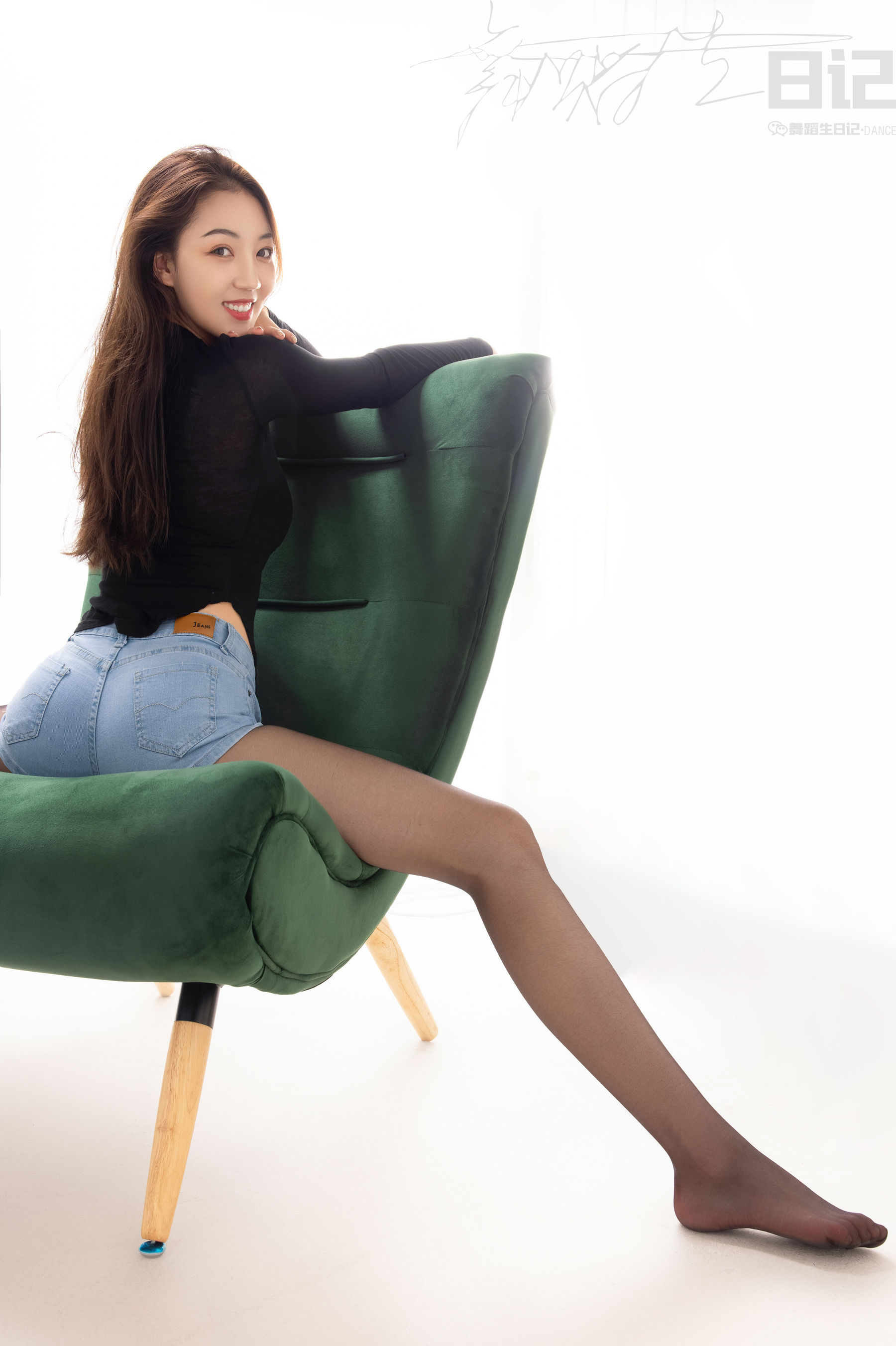 [GALLI嘉丽]舞蹈生日记 067 贺贺2_第1张