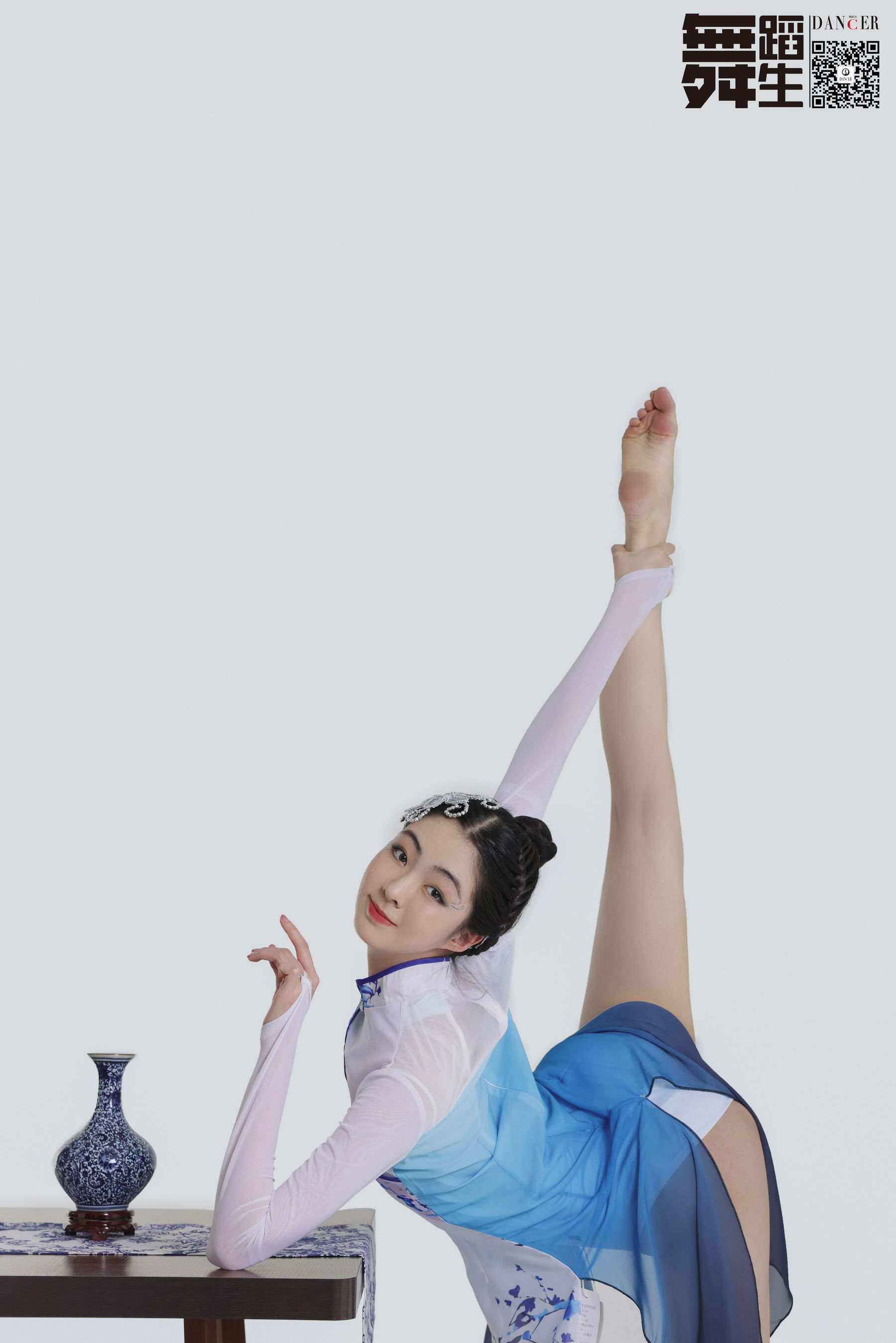 [嘉丽GALLI]舞蹈生日记 102 青花瓷 韩玉彤_第5张