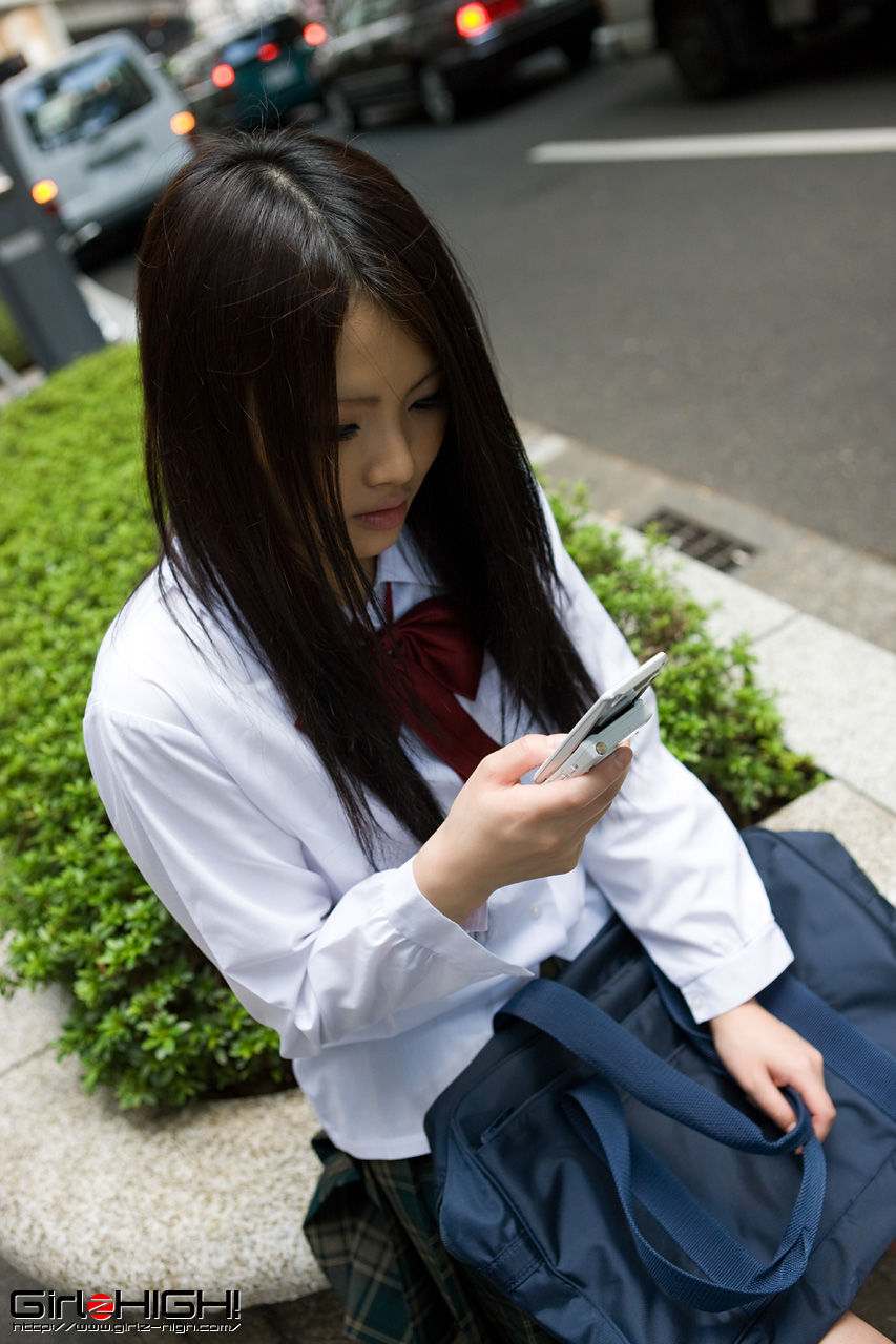 [Girlz-High] Side-B No.077 Miku_第2张