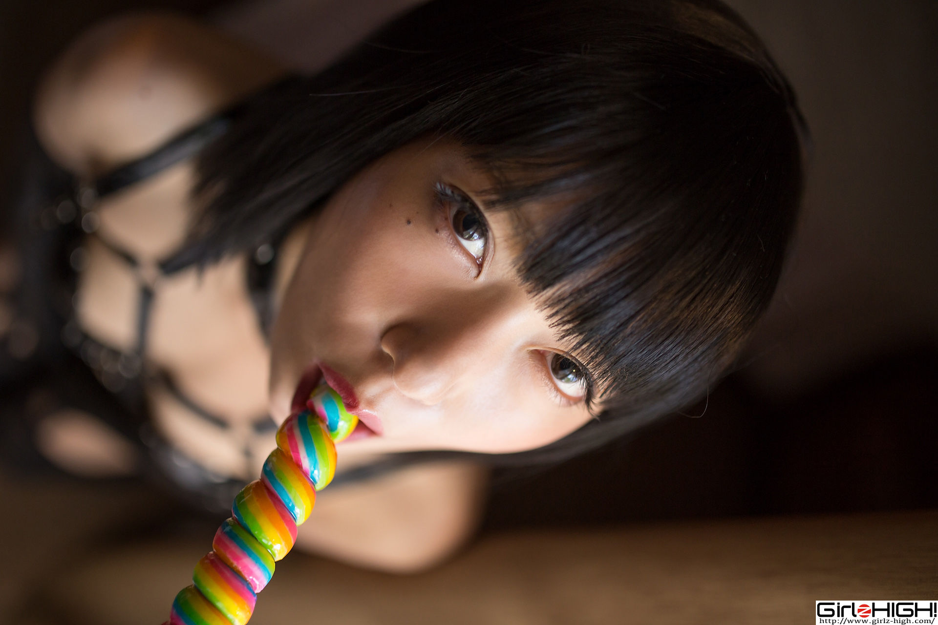 [Girlz-High] Ui Mita 三田羽衣 - 皮衣长靴调教系列 - buno_041_003_第3张