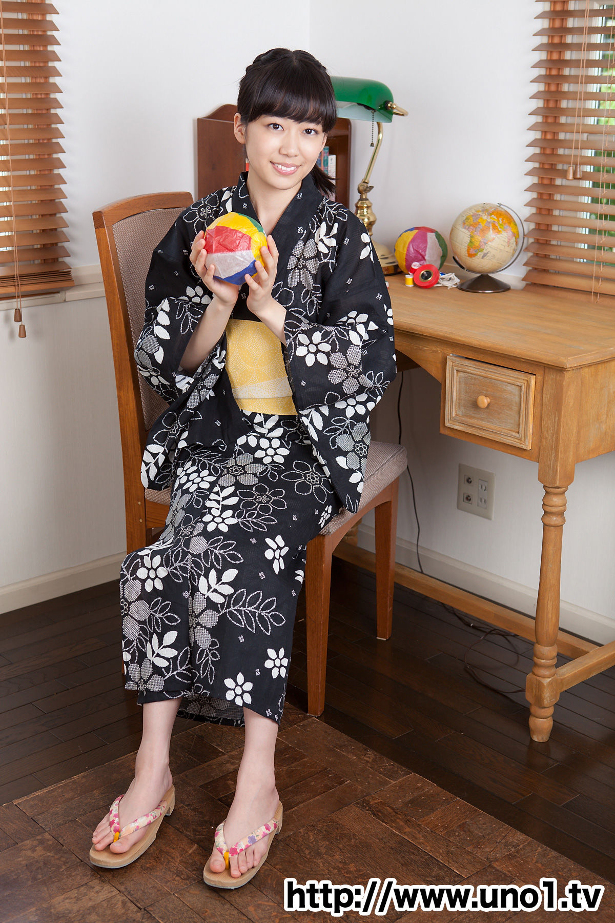 [Girlz-High] 西野小春 - 和服诱惑 - bgyu_003_005_第4张