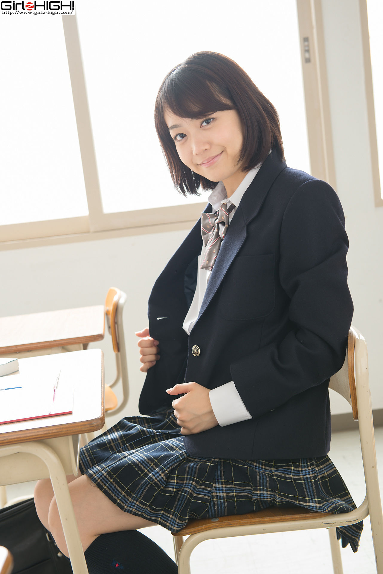 [Girlz-High] Koharu Nishino 西野小春 - 学生装 - bkoh_006_001_第4张