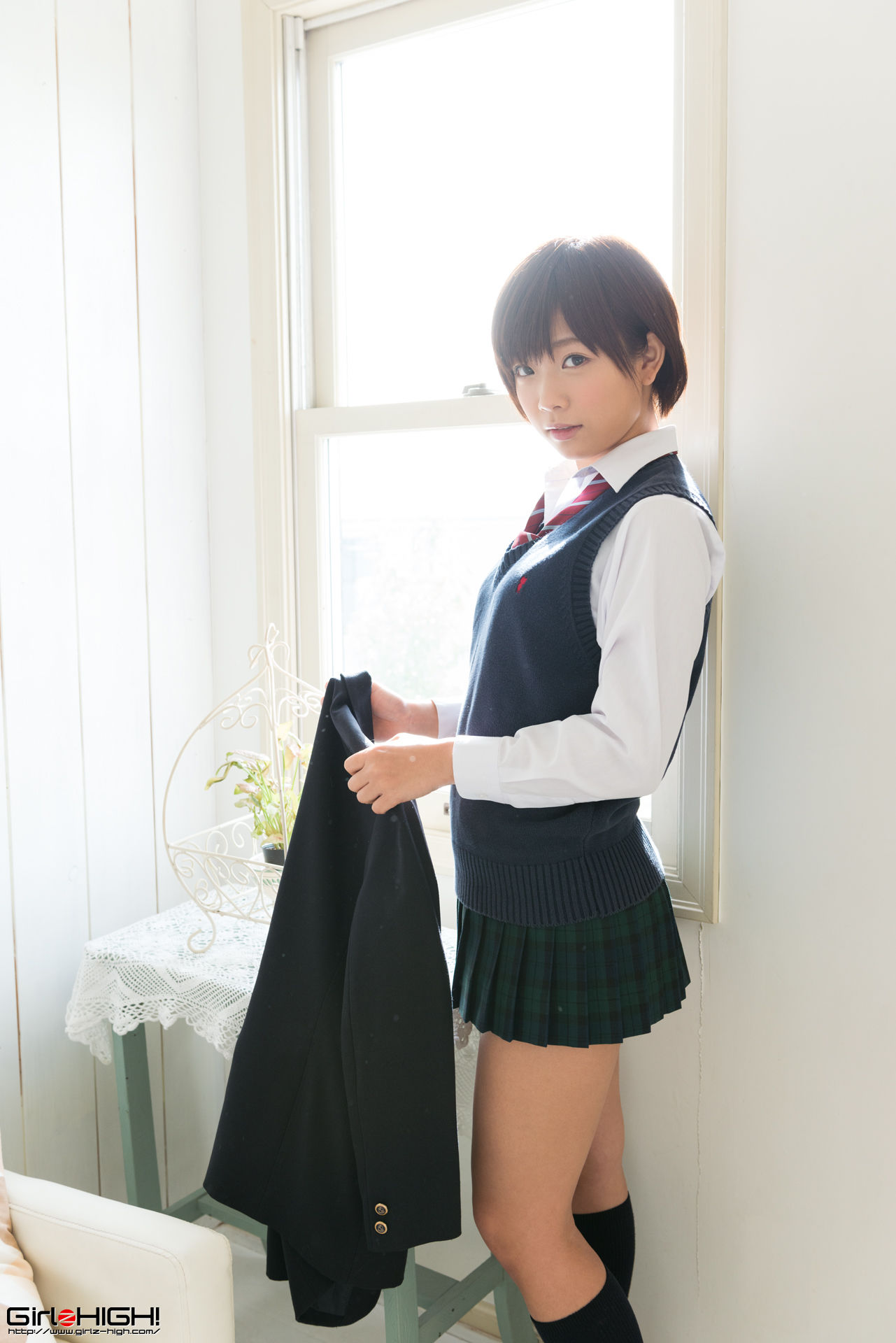 [Girlz-High] 紗倉まな Mana Sakura g022 Gravure Gallery 01_第1张