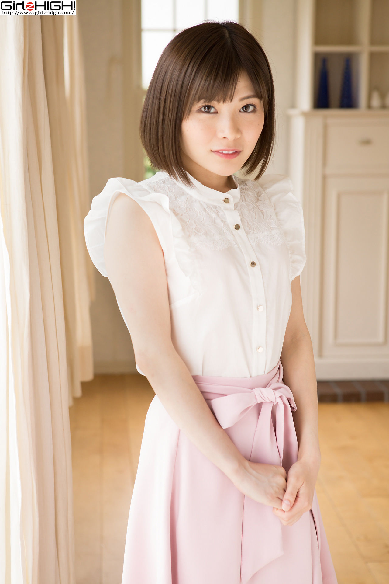 山口里菜子《僕たち（私たち）お尻だ～いすき！》私服 [Girlz-High]_第2张