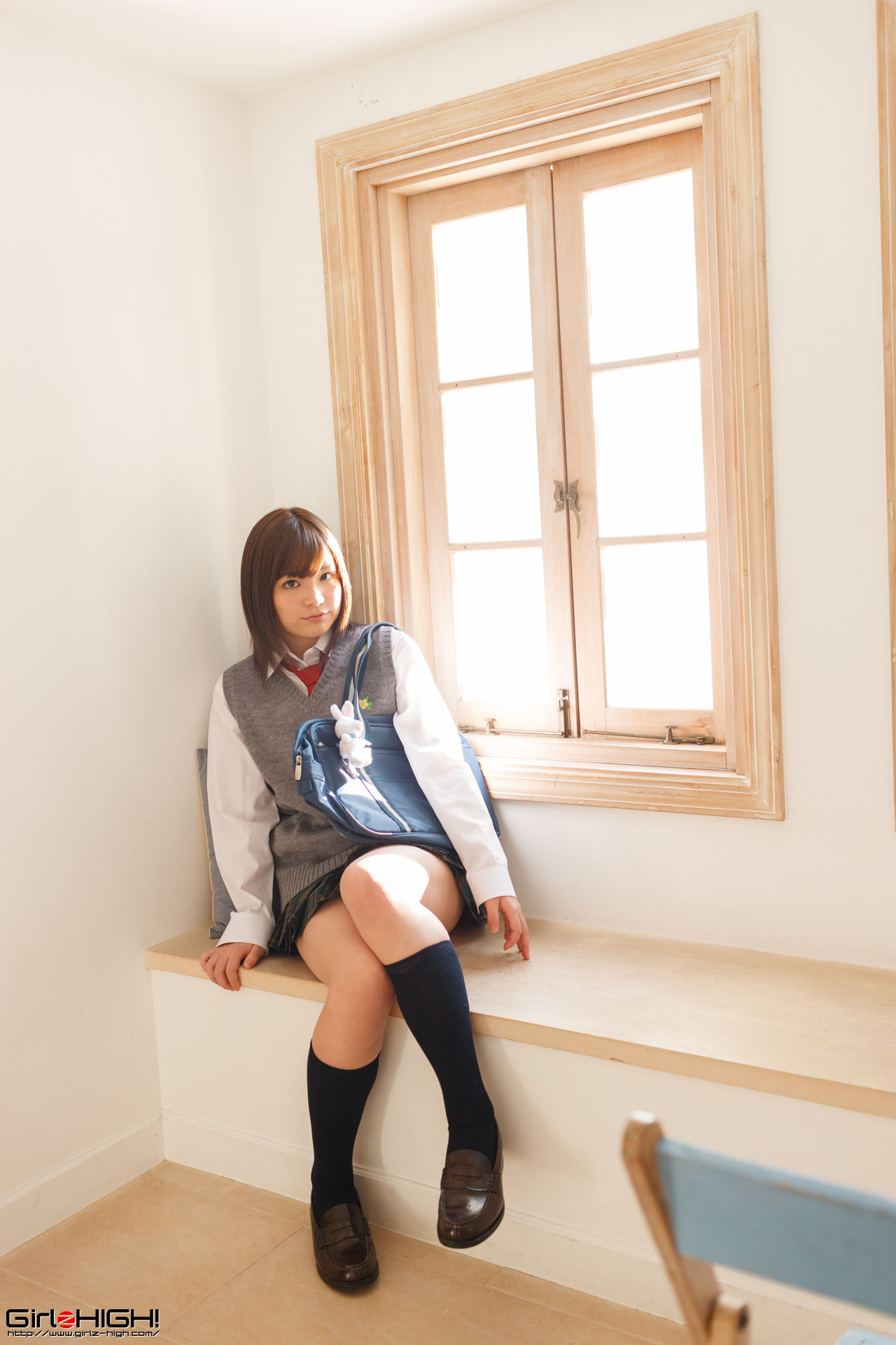 Riina Yoshimi 吉見りぃな [Girlz-High] #g024 Gravure Gallery 02_第3张