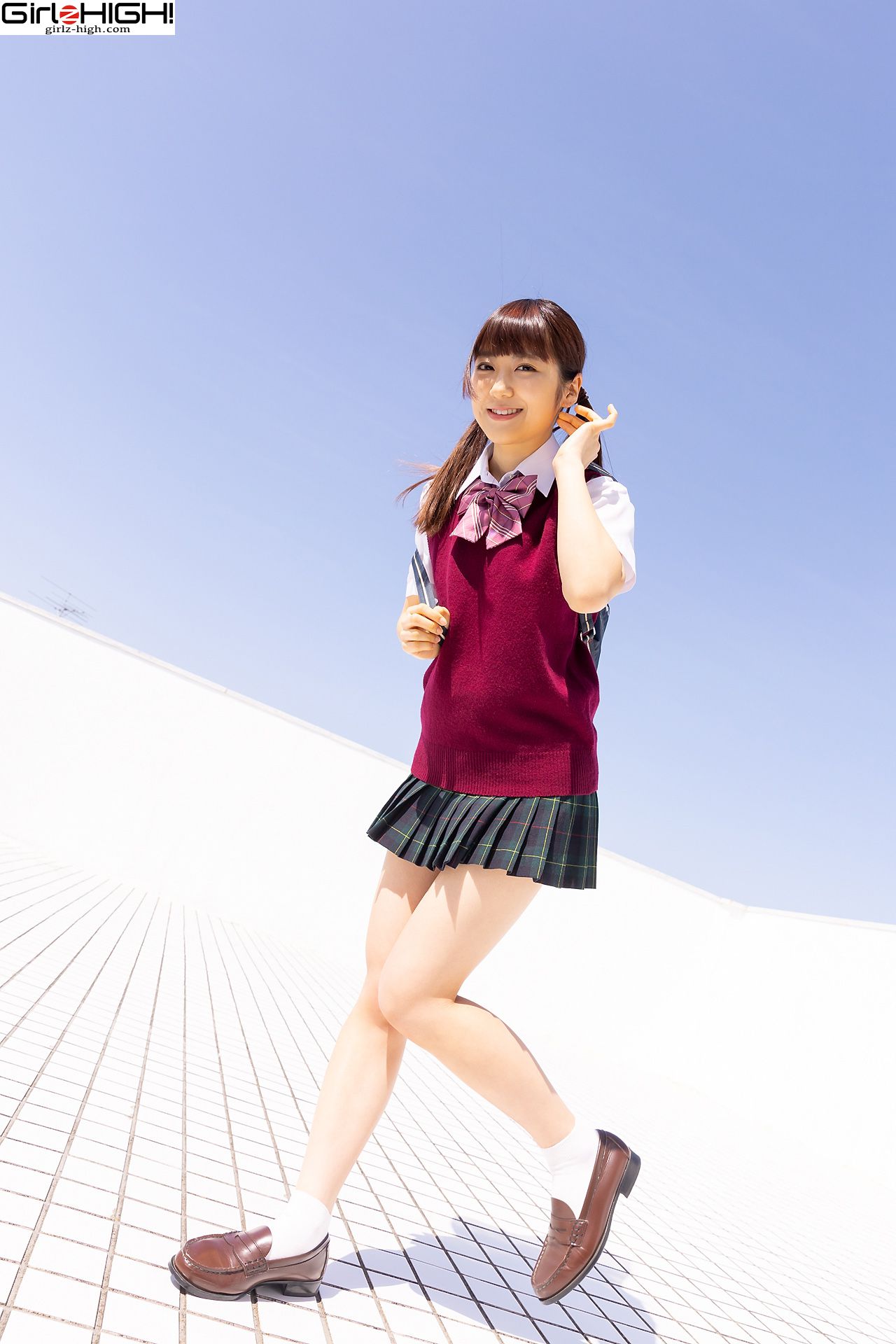 [Girlz-High] Ai Takanashi 高梨あい - ghwb_014_001_第2张