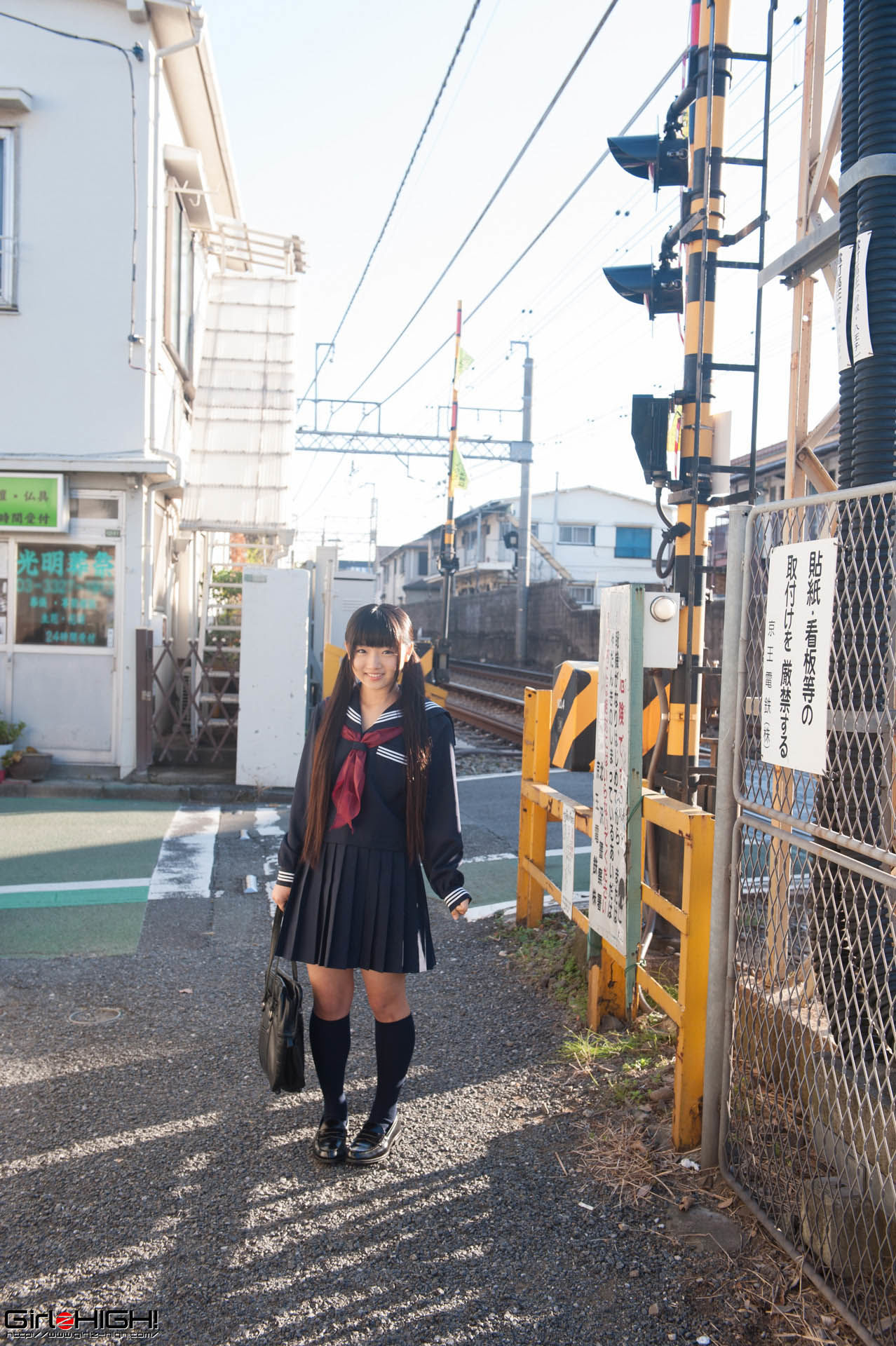 [Girlz-High] Hiyori Izumi 和泉ひより #g032 Gravure Gallery 01_第1张