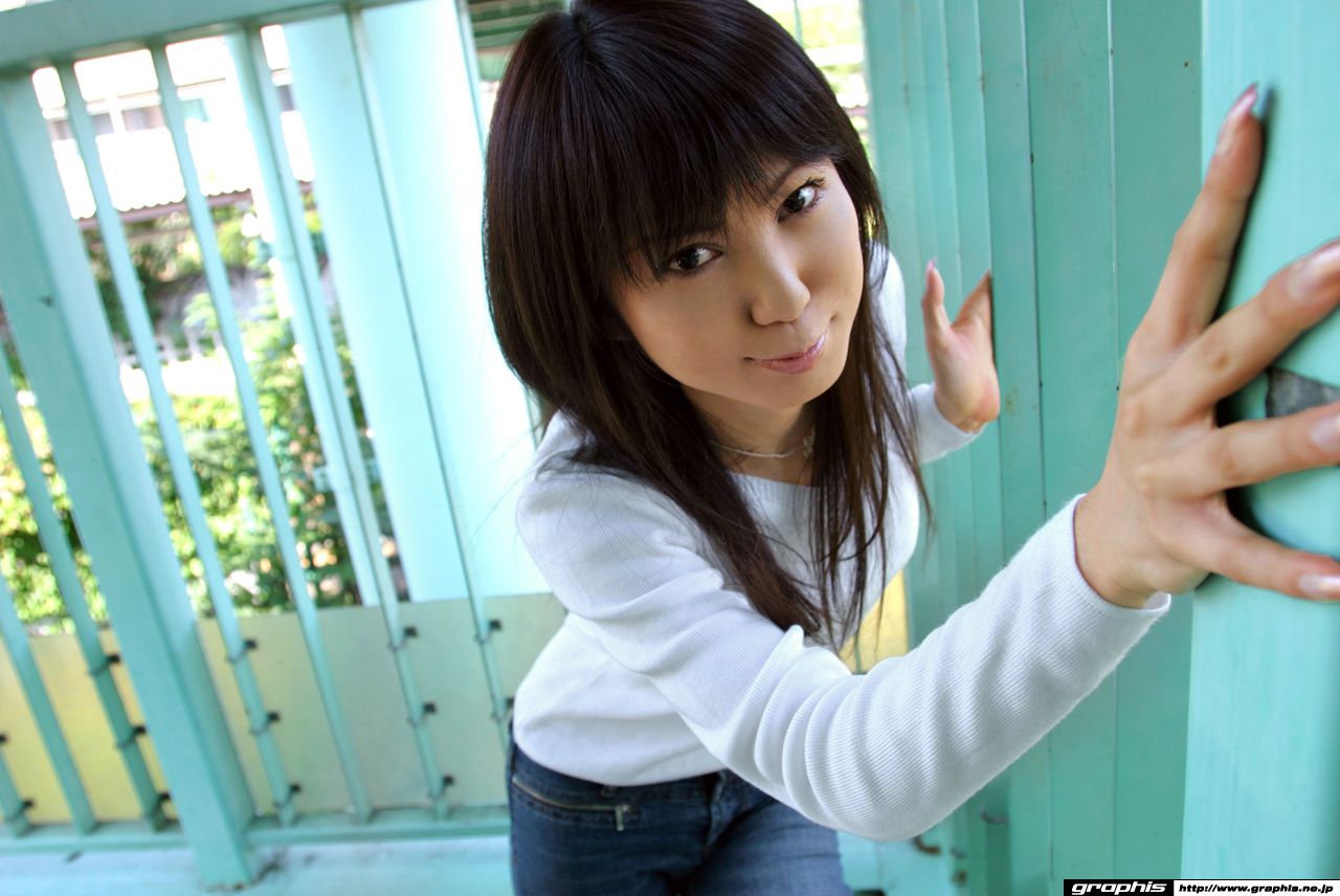 藤森くらら/英里奈 [Graphis] First Gravure 初脱ぎ娘_第1张