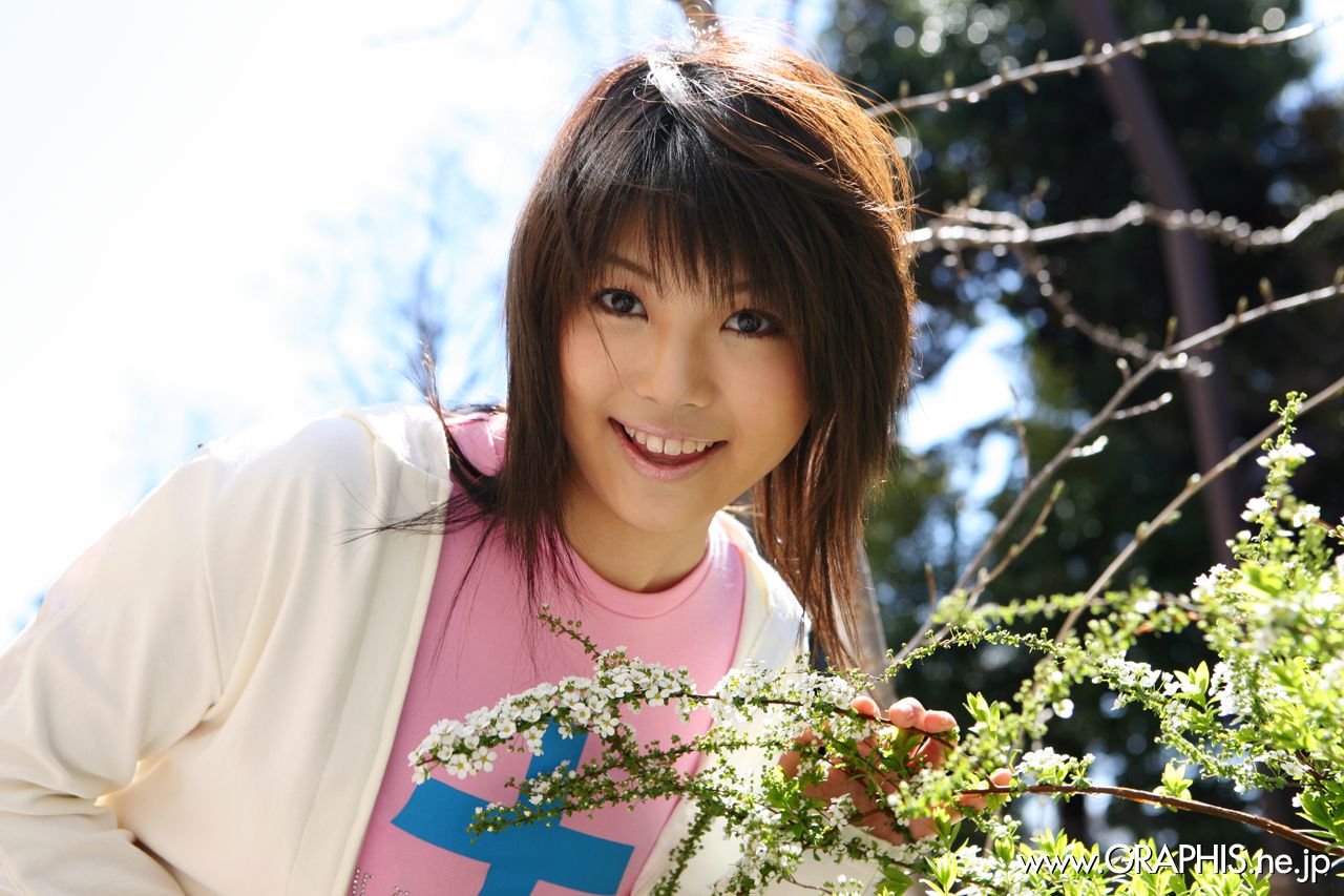 [Graphis] First Gravure 初脱ぎ娘 春咲あずみ/春咲梓美_第5张