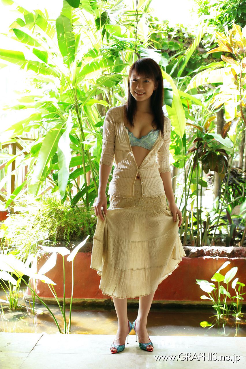 森下くるみ/森下来美《Scorching color》 [Graphis] Special Contents_第1张