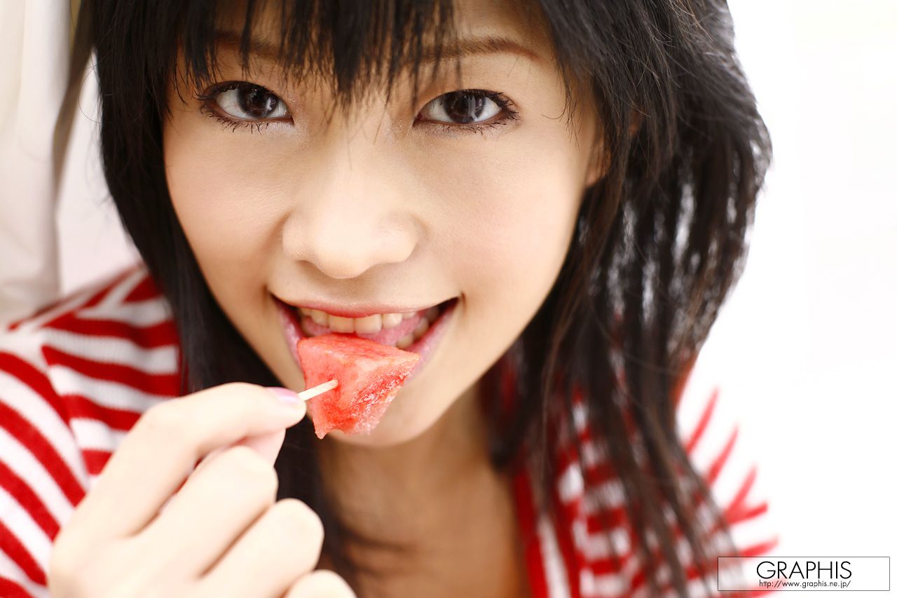 範田紗々《Natural Distance》 [Graphis] Gals_第3张