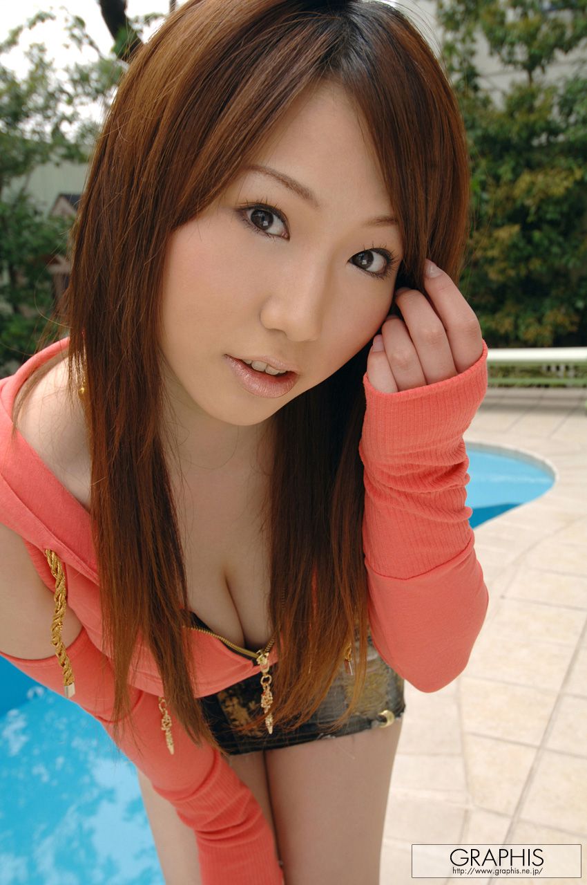 佐山爱《White Reflection》 [Graphis] Gals_第3张