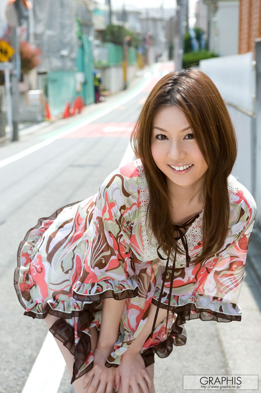 辰巳唯《Long Legs》 [Graphis] Gals_第2张