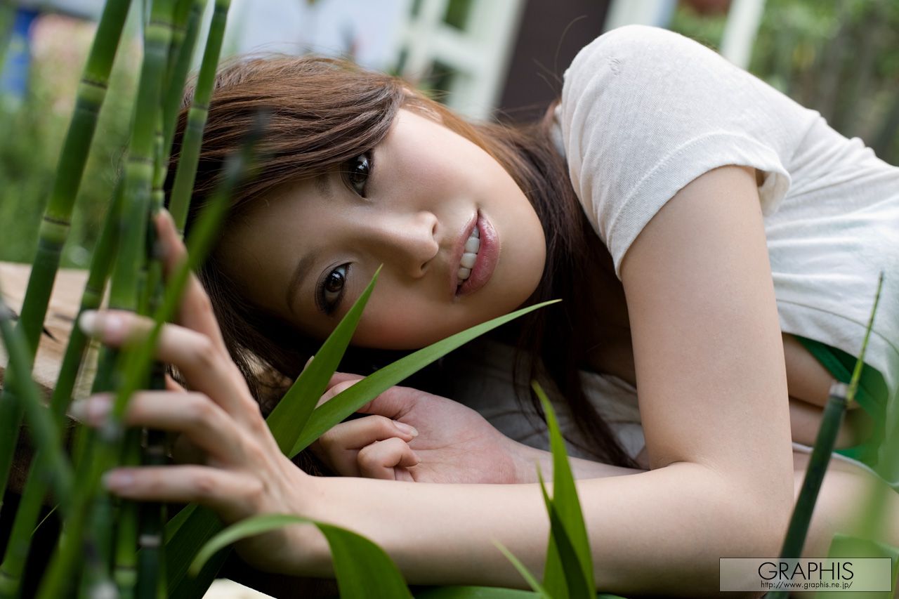 Reira Amane 雨音レイラ [Graphis] First Gravure 初脱ぎ娘_第4张