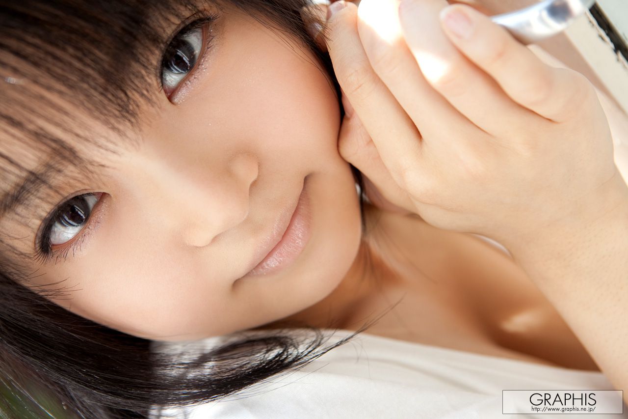 葵ちひろ/葵千寻 [Graphis] First Gravure 初脱ぎ娘_第4张