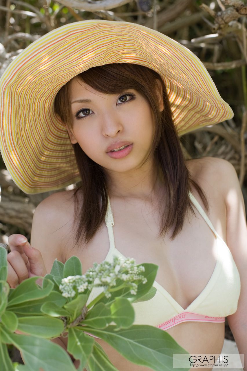 秋山祥子《Lucky》 [Graphis] Gals_第2张