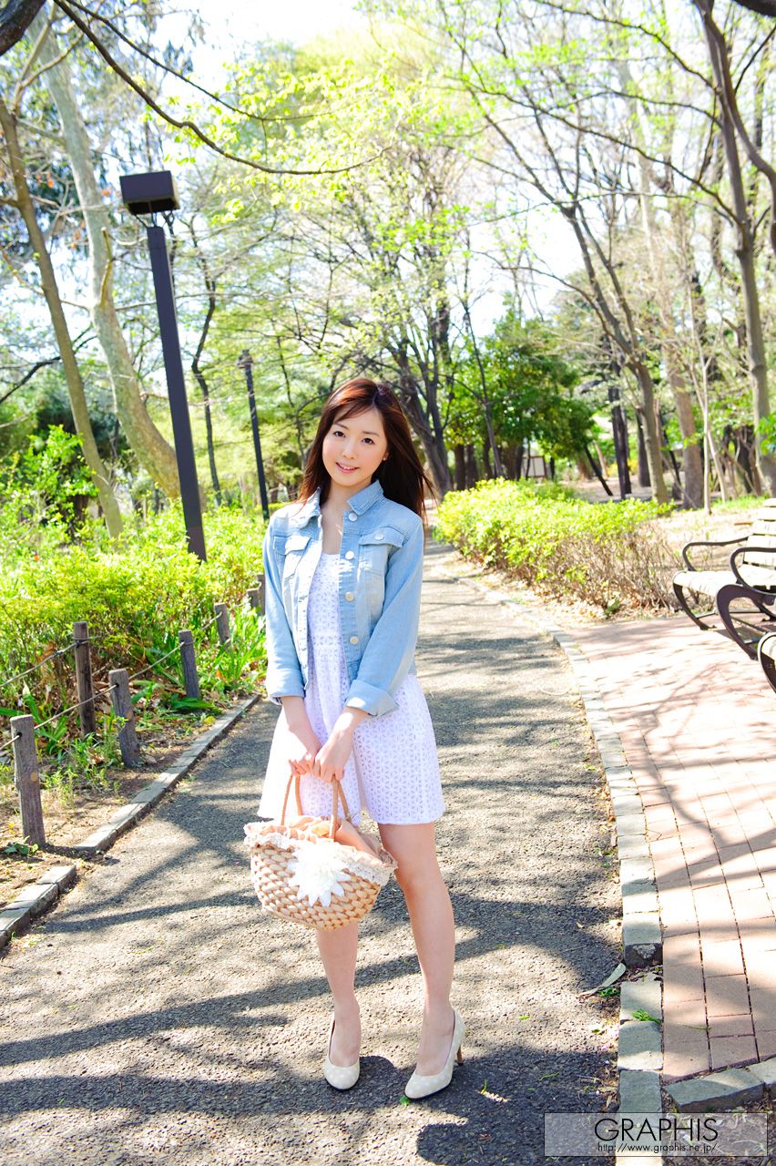 あやめ美桜/菖浦美樱 [Graphis] First Gravure 初脱ぎ娘_第1张