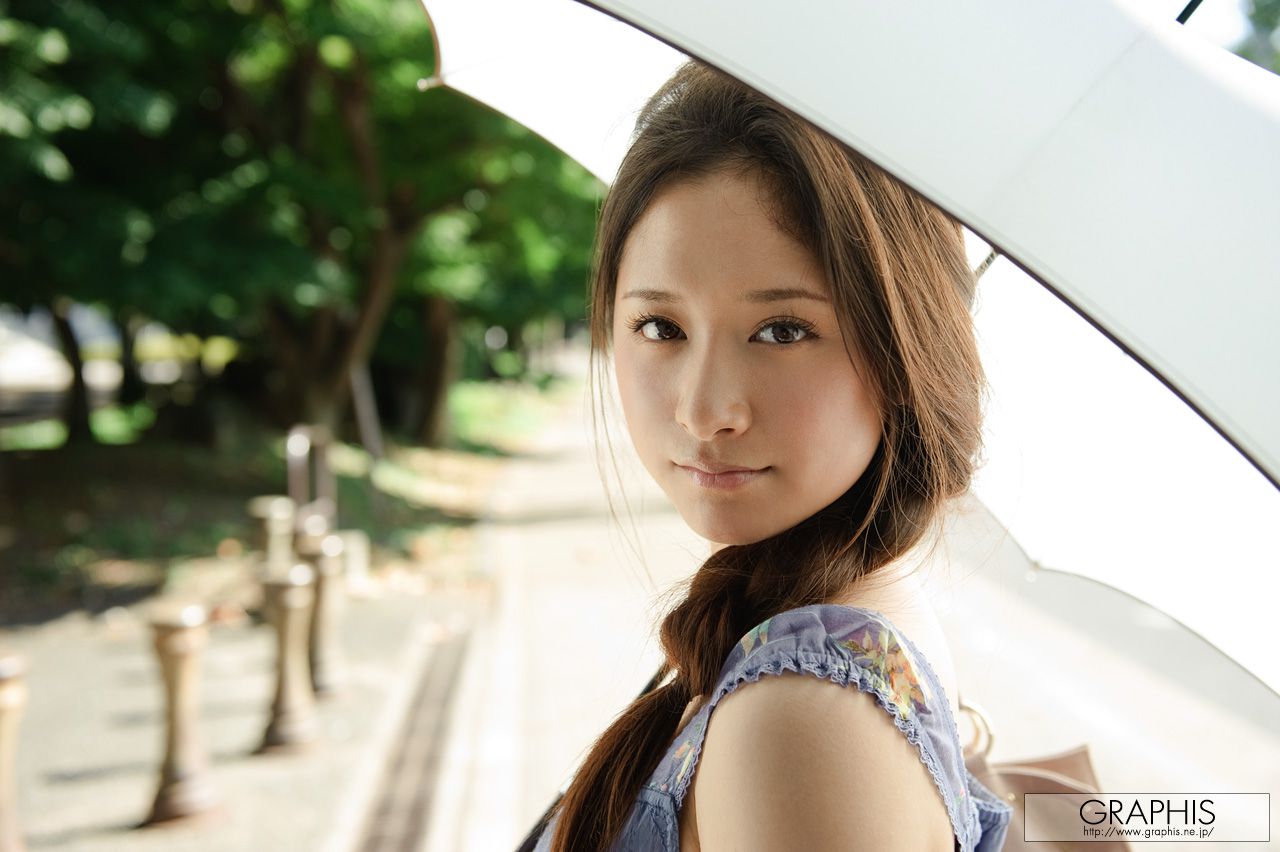 Midori Mizuno 水野碧 [Graphis] First Gravure 初脱ぎ娘_第3张