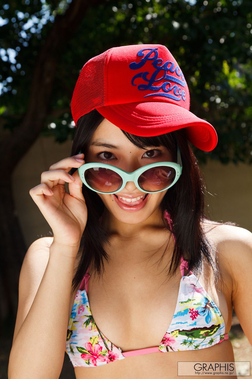 由爱可奈《Further Growth》》 [Graphis] Special Contents_第5张