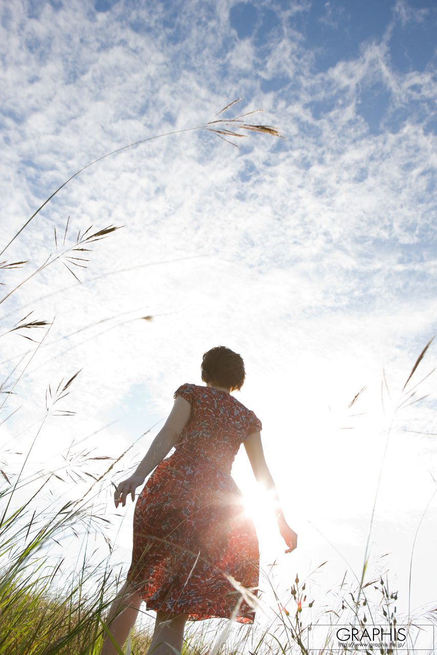 奥田咲《Bloom》 [Graphis] Special Contents_第3张