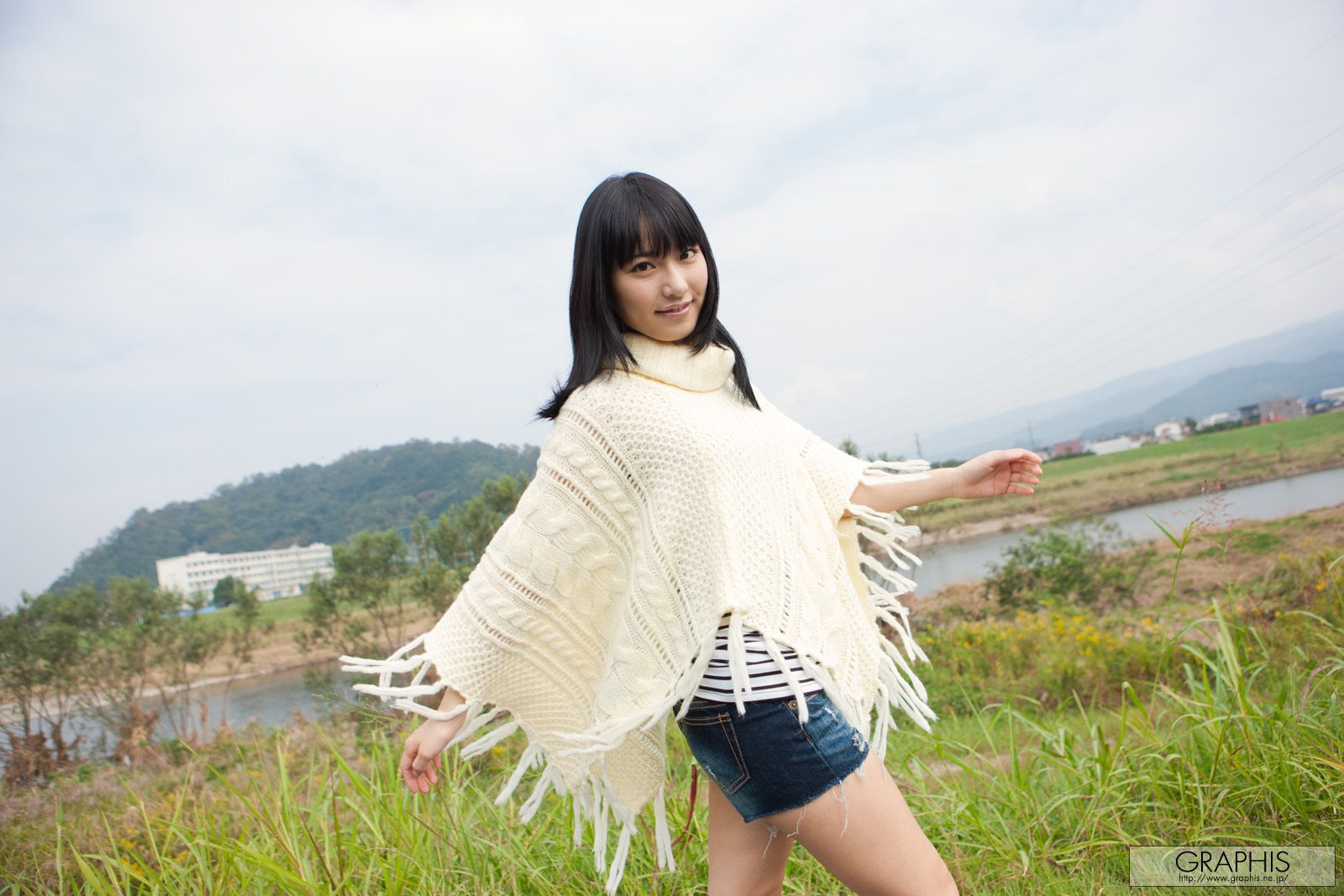 由爱可奈《A to Z》 [Graphis] Special Contents_第3张