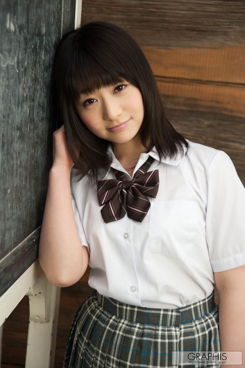 田丸みく/田丸美久 [Graphis] First Gravure 初脱ぎ娘_第1张