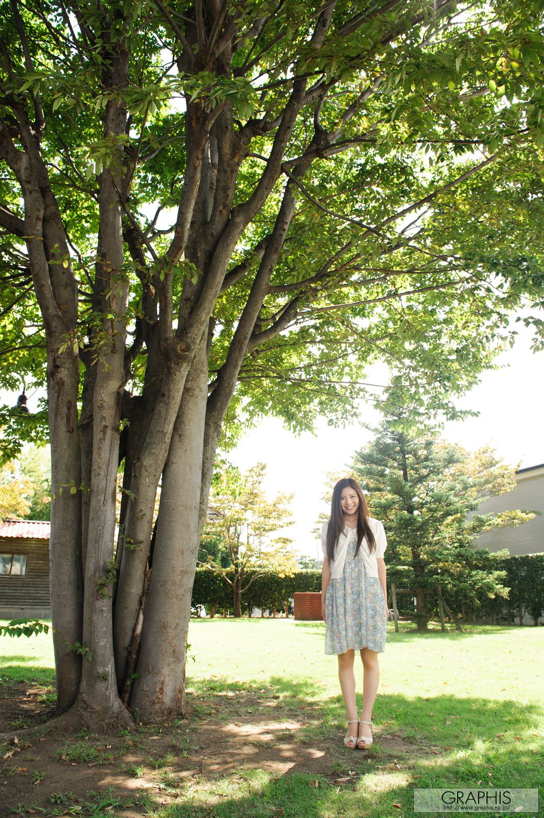 仁美まどか/仁美圆香 [Graphis] First Gravure 初脱ぎ娘_第1张