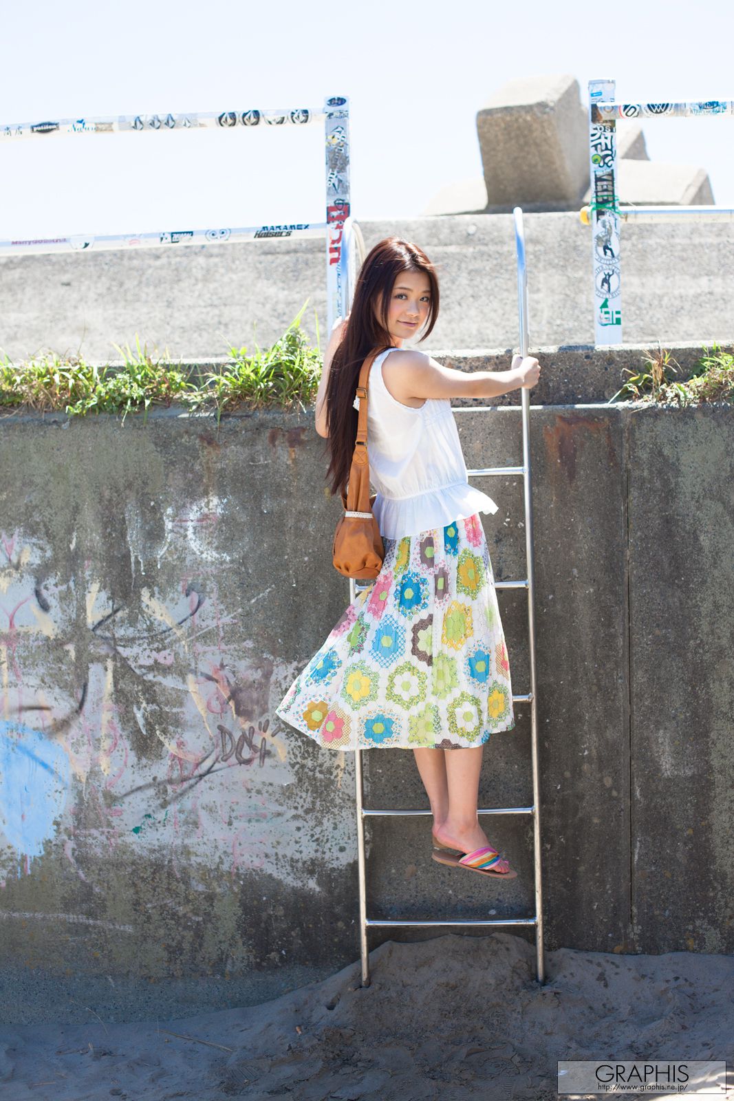 Kana Tsuruta 鹤田かな/鹤田香奈 [Graphis] Special Girls Gravure_第3张