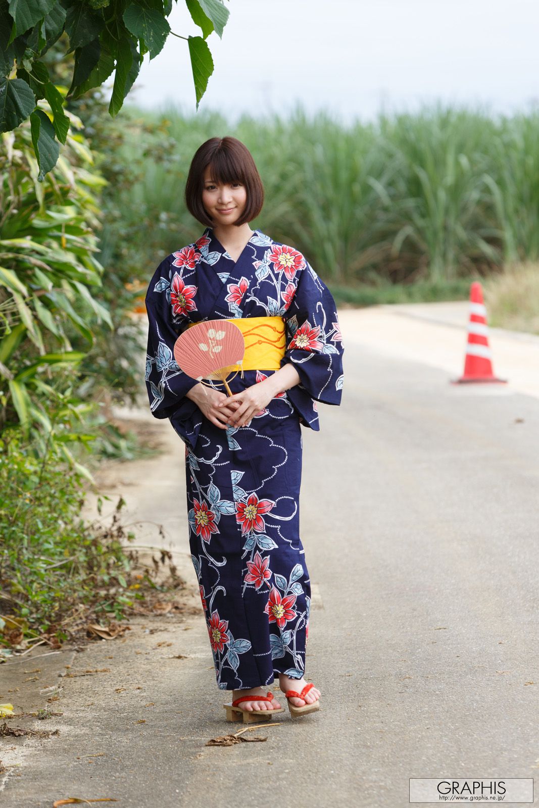 神谷まゆ《Wonderful Time》 [Graphis] Special Contents_第4张