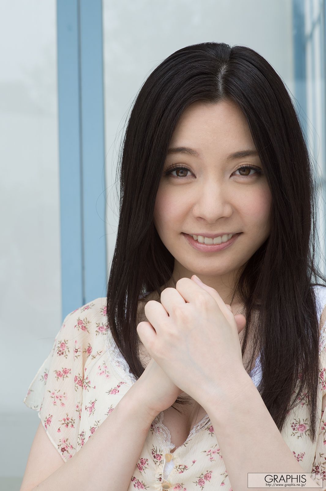 Anno An 庵野杏 [Graphis] First Gravure 初脱ぎ娘_第2张