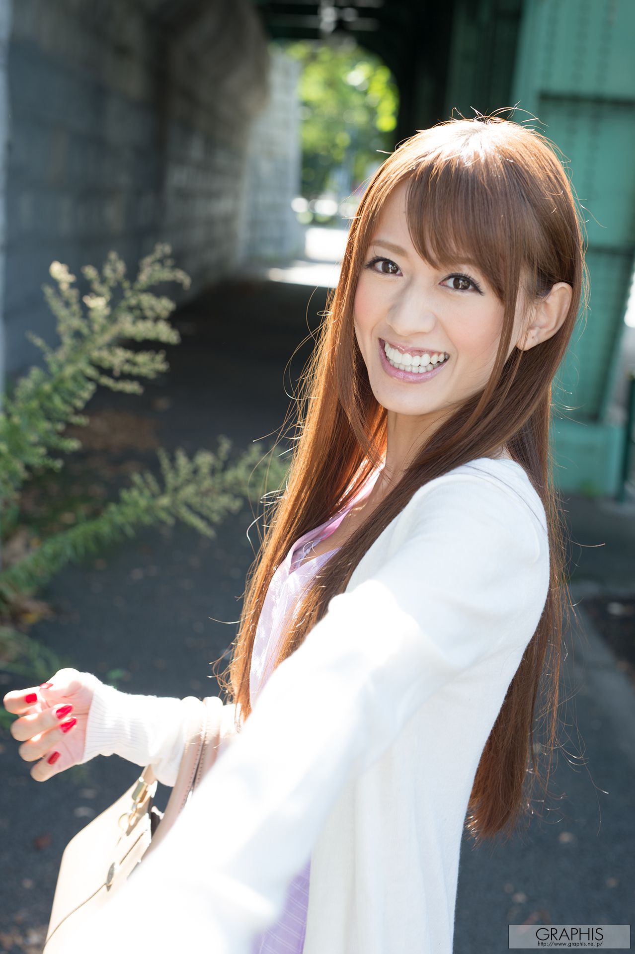 希岛爱理《Silky》 [Graphis] Gals_第2张