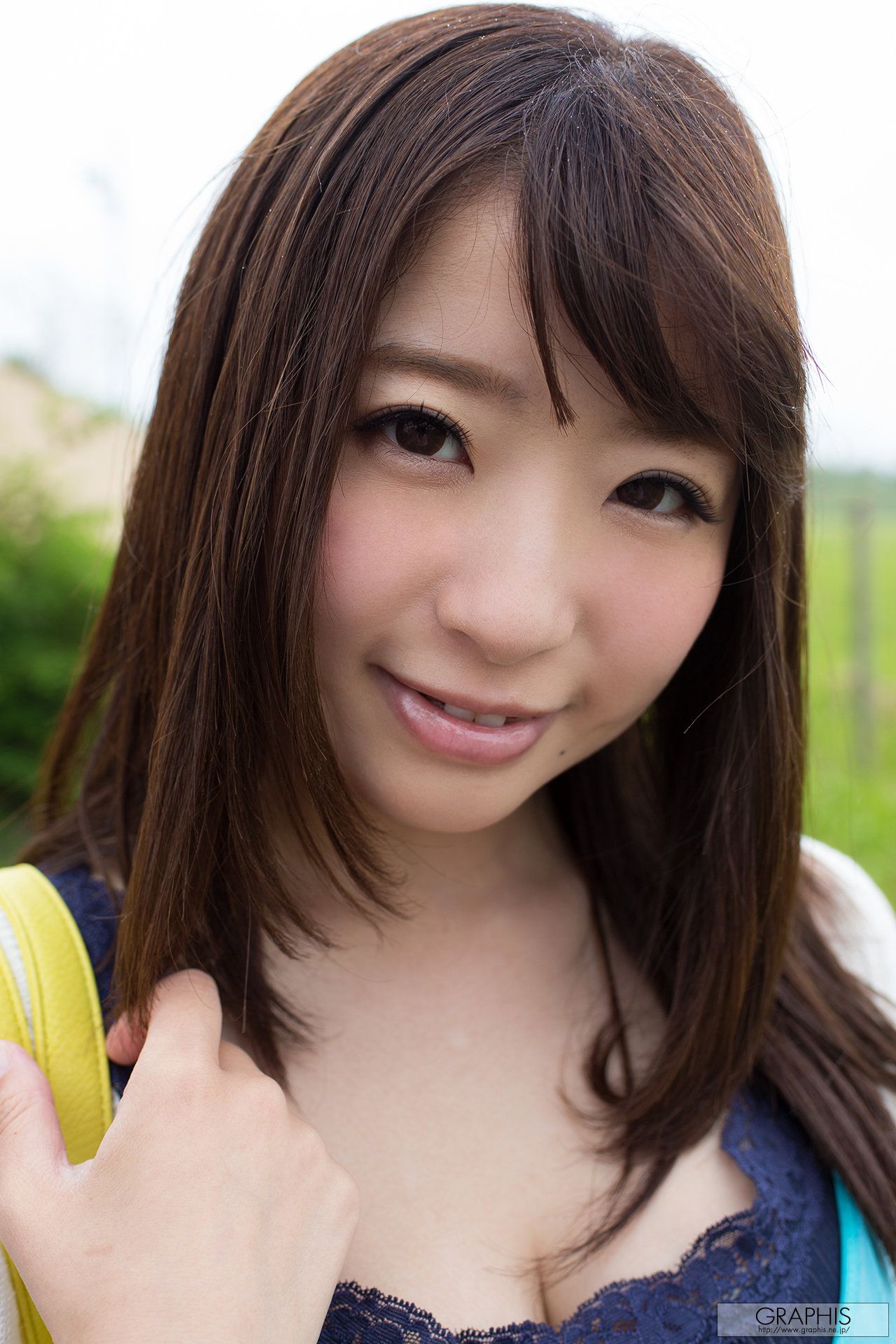 初美沙希《Caucus Race》 [Graphis] Gals_第2张