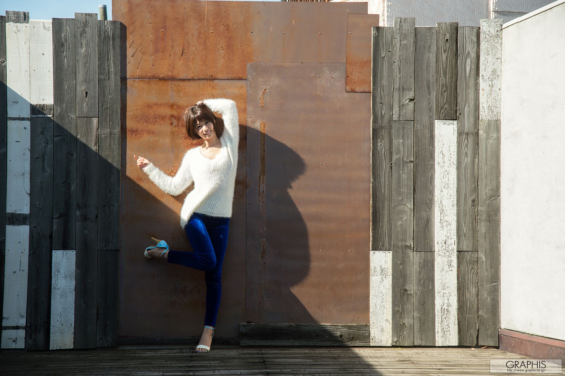 川上奈々美《Better Sleep》 [Graphis] Gals_第3张