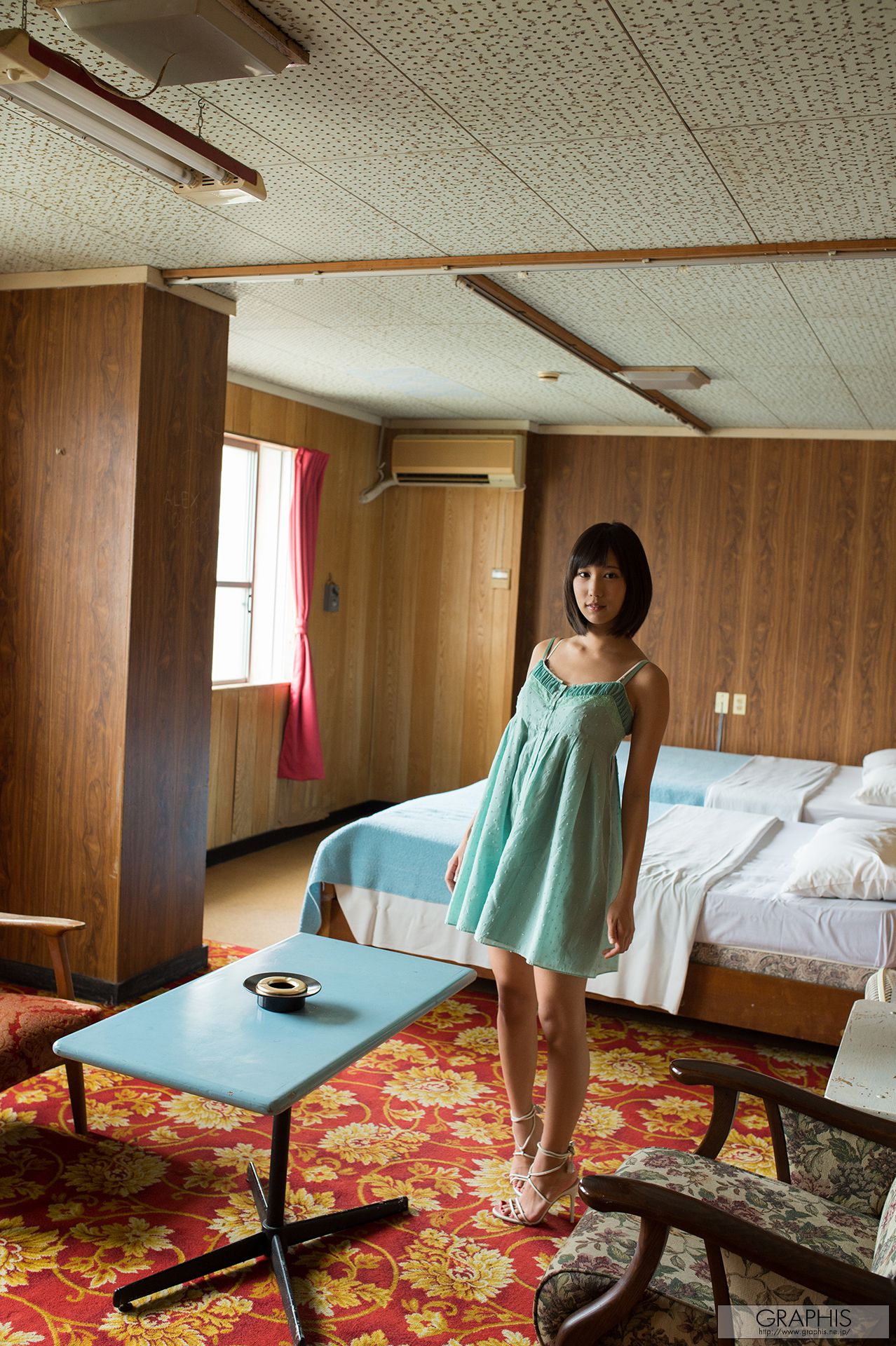 湊莉久《Winter Special Gallery》 [Graphis]_第3张