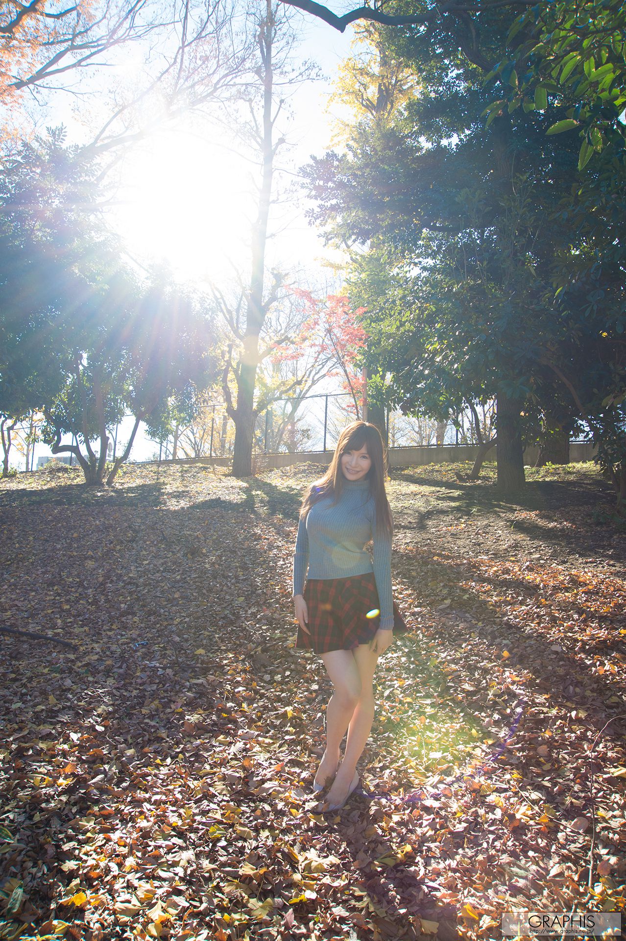 Aoi 葵『Float On』 [Graphis] Gals_第1张