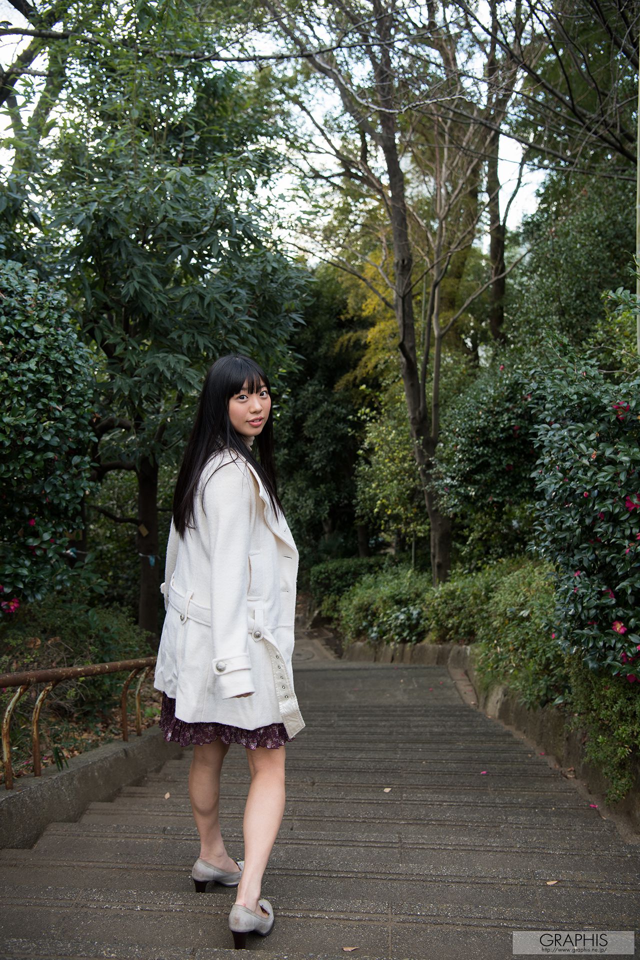 Kiritani Matsuri 桐谷まつり/桐谷まつり [Graphis] First Gravure 初脫ぎ娘_第3张