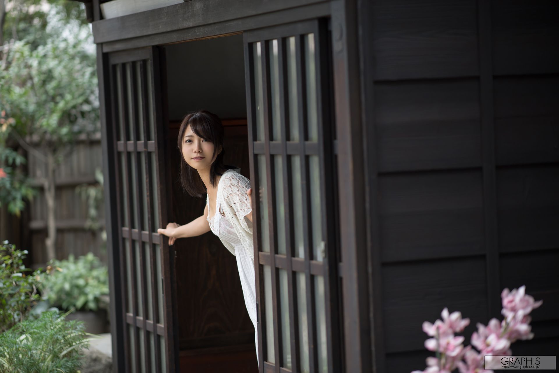 戸田真琴『Pure purification』 [Graphis] Gals_第3张