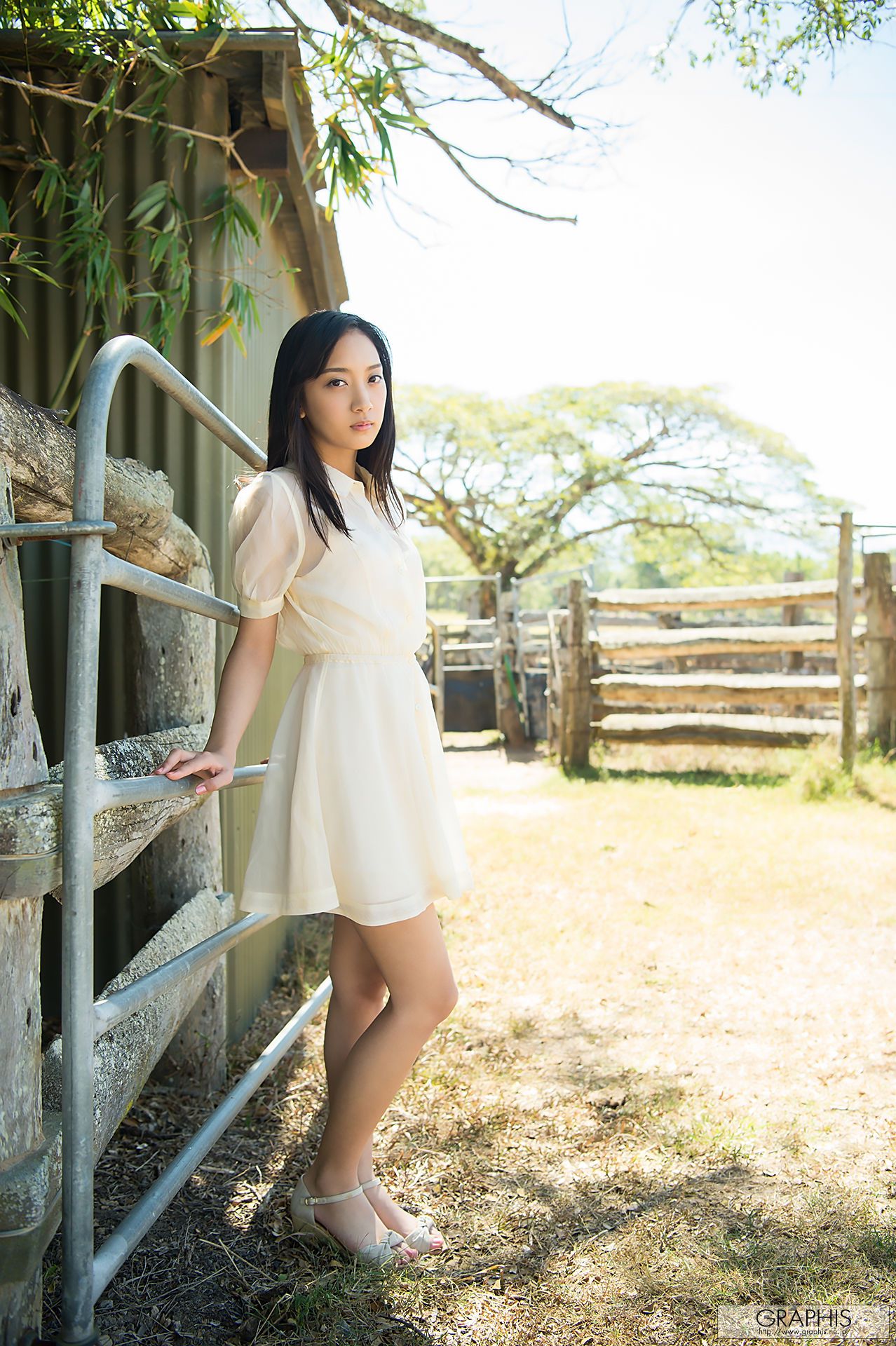 辻本杏《Asian Beauty》 [Graphis] AUTUMN SPECIAL_第1张