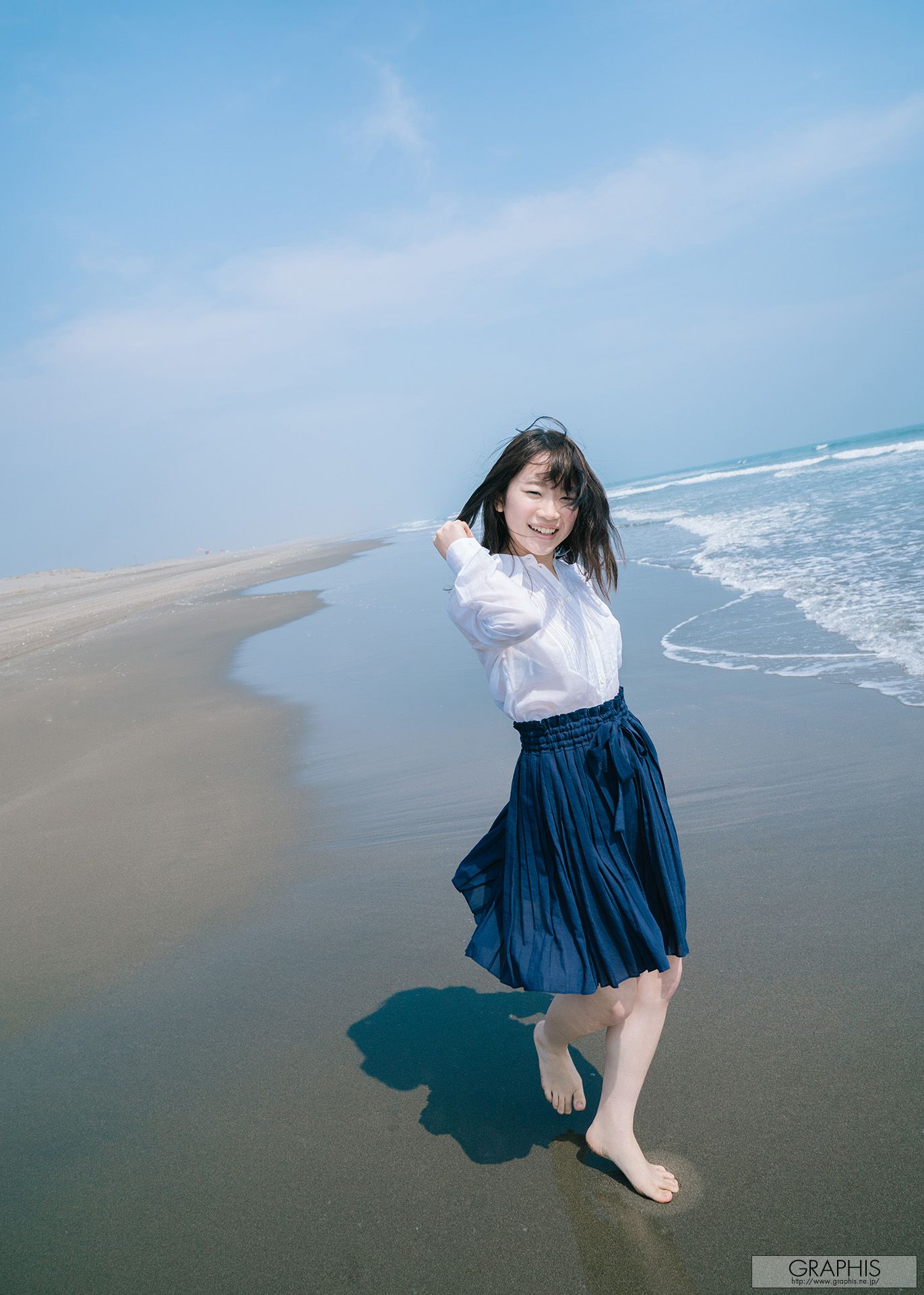 [Graphis] BON SPECIAL 2018 Yura Kano 架乃ゆら『YU?RA?RA』_第1张