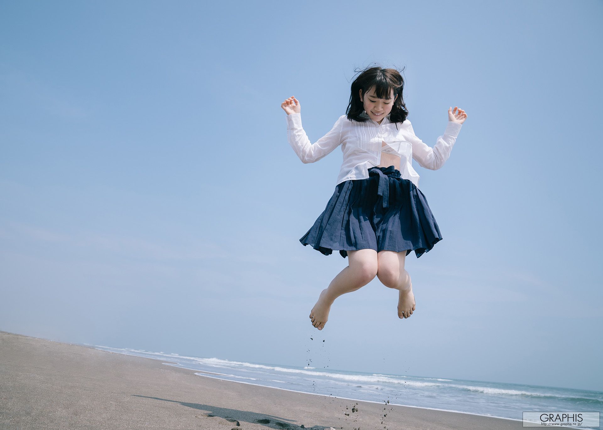 [Graphis] BON SPECIAL 2018 Yura Kano 架乃ゆら『YU?RA?RA』_第2张