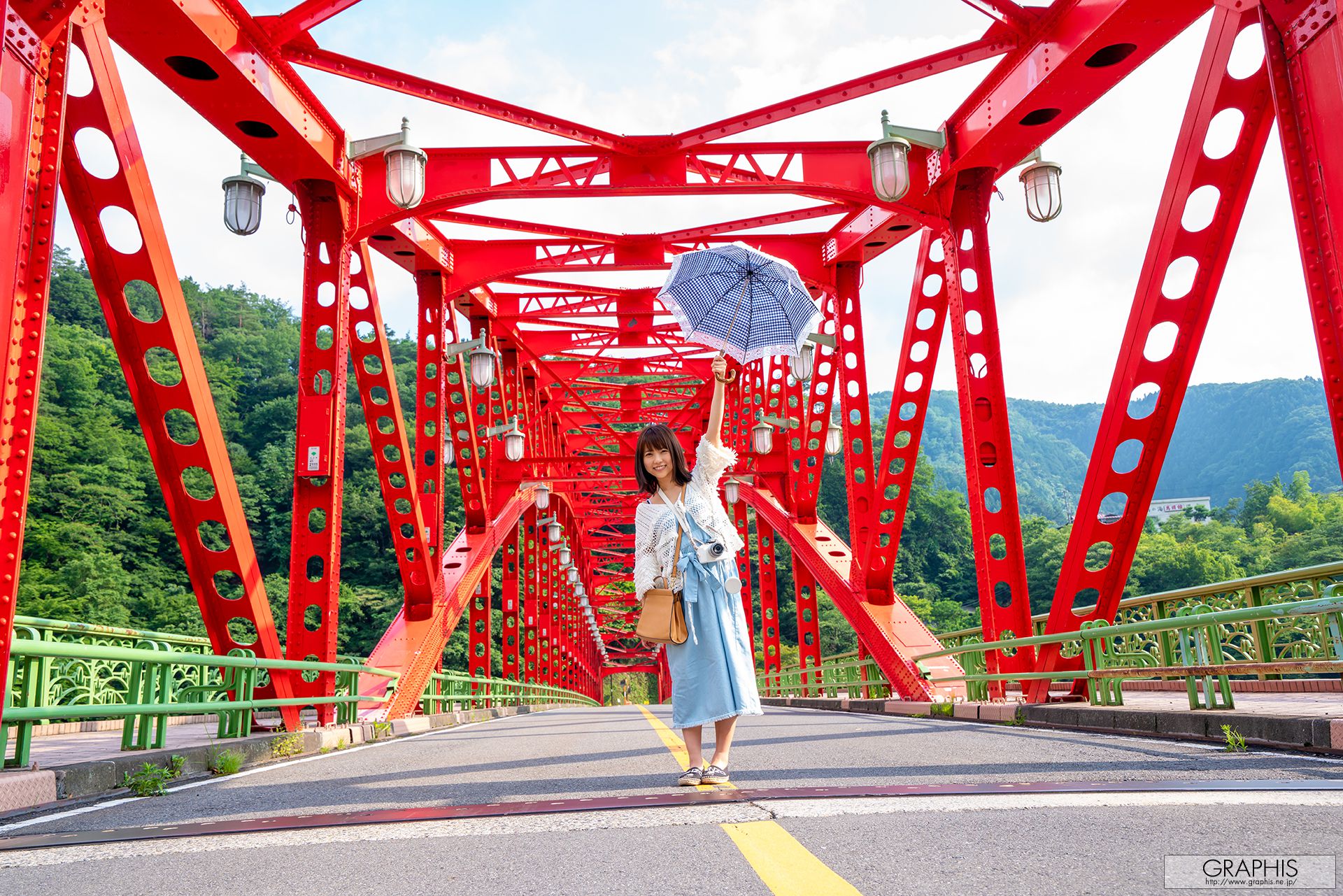 [Graphis] 每日一枚 戸田真琴 Makoto Toda_第2张