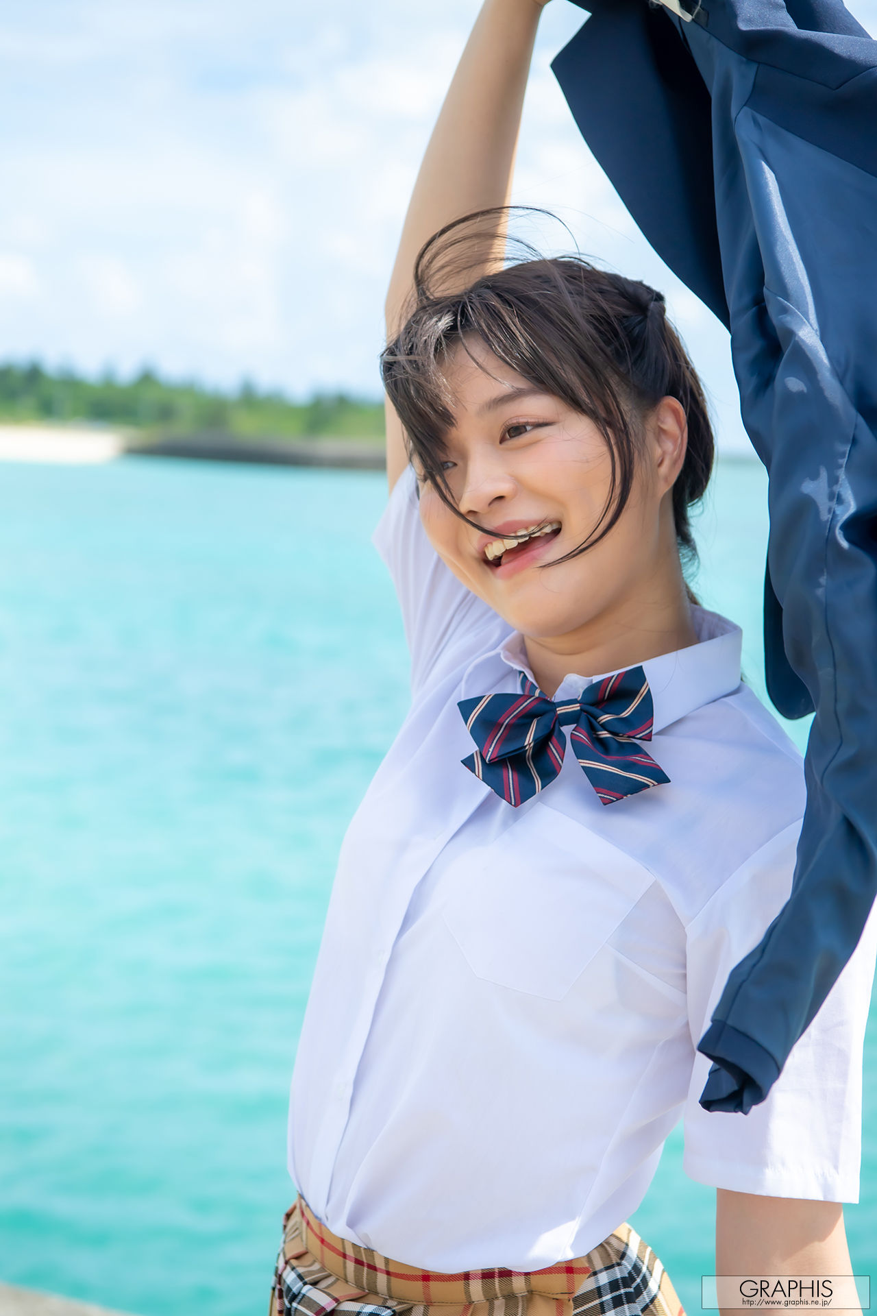 [Graphis] Special - Kanon Kanade 奏音かのん Playing Love_第4张